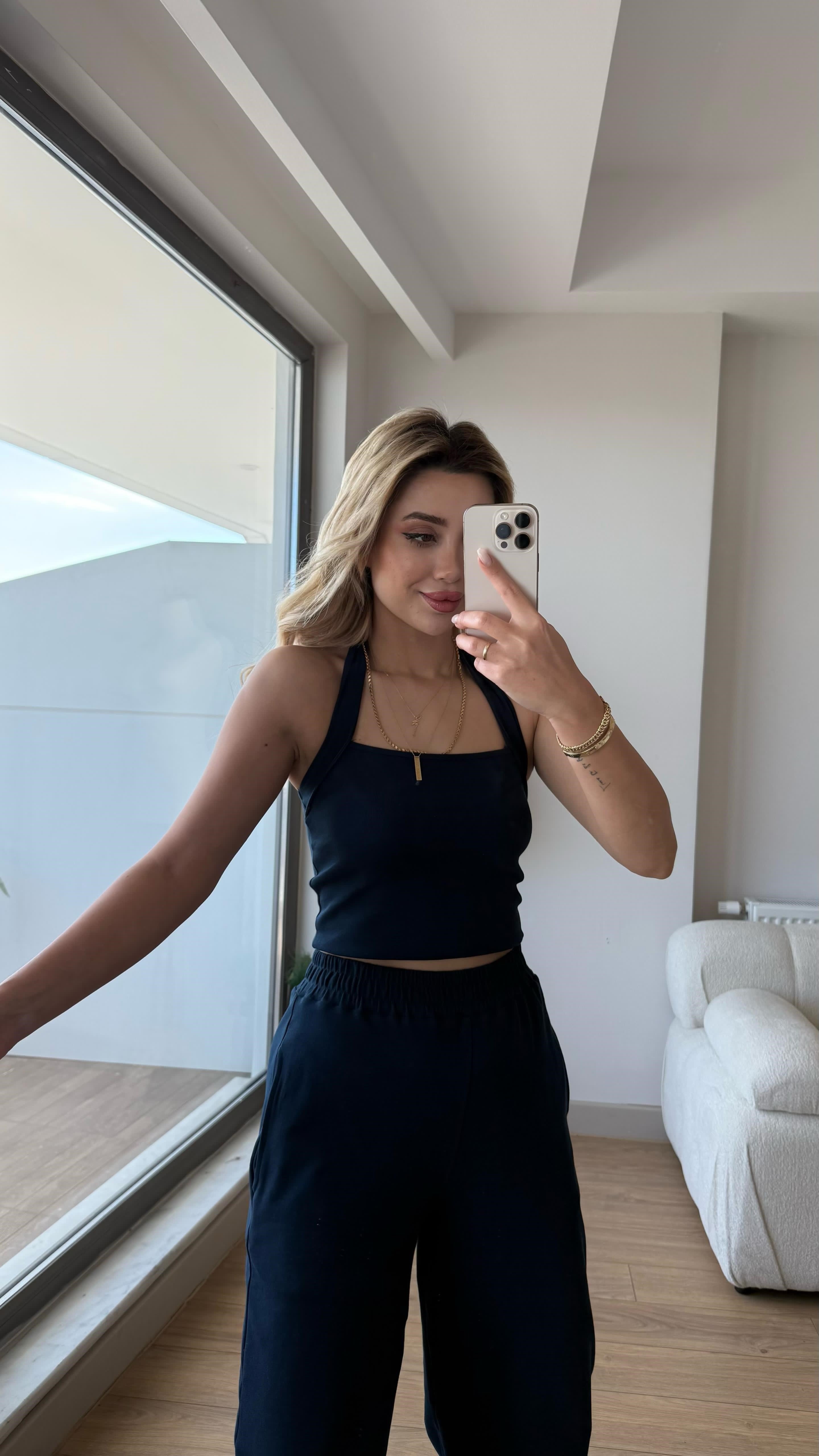 Boyun askılı takım lacivert