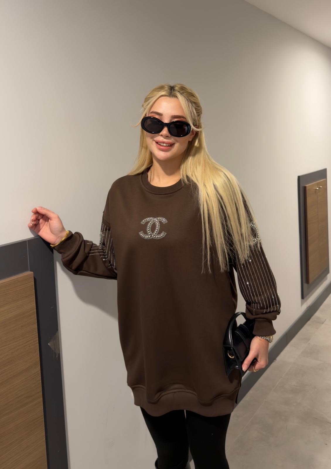 CH TAŞLI SWEAT KAHVERENGİ