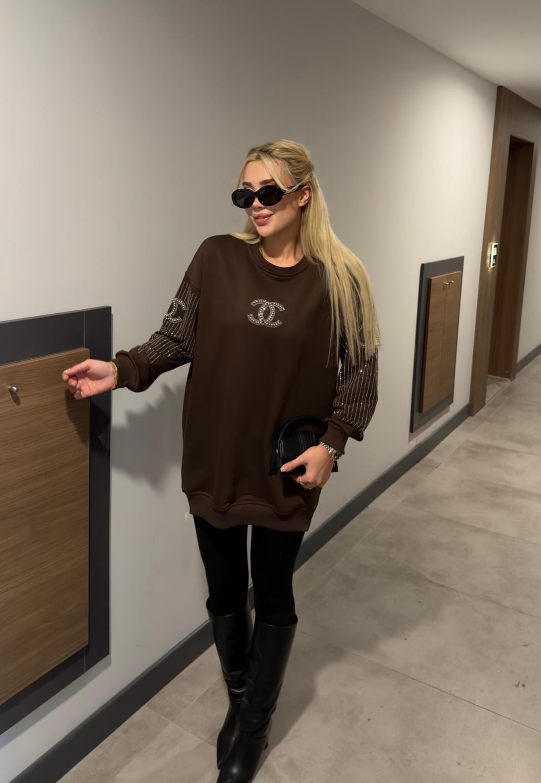 CH TAŞLI SWEAT KAHVERENGİ