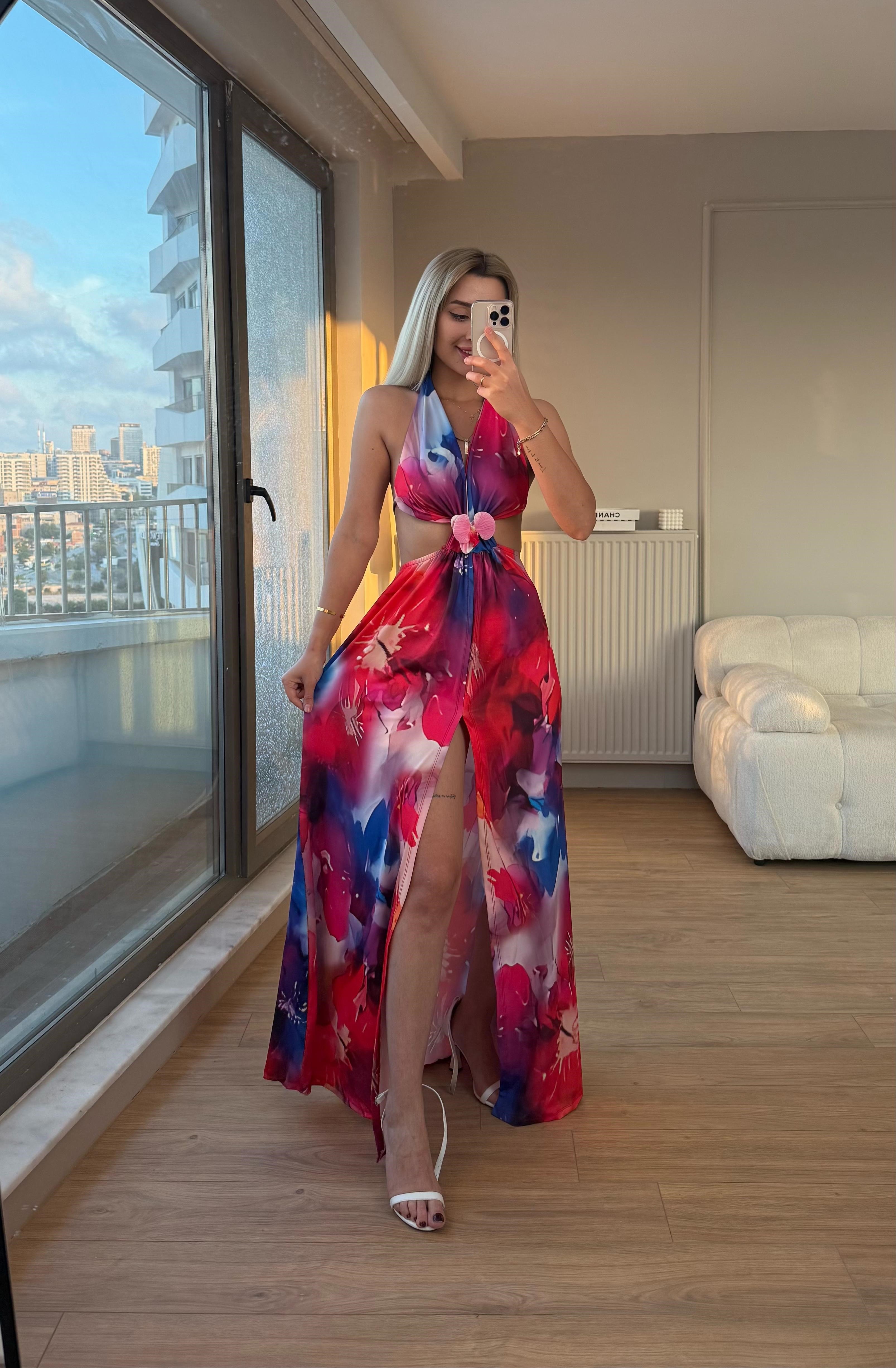 Çiçek detay elbise