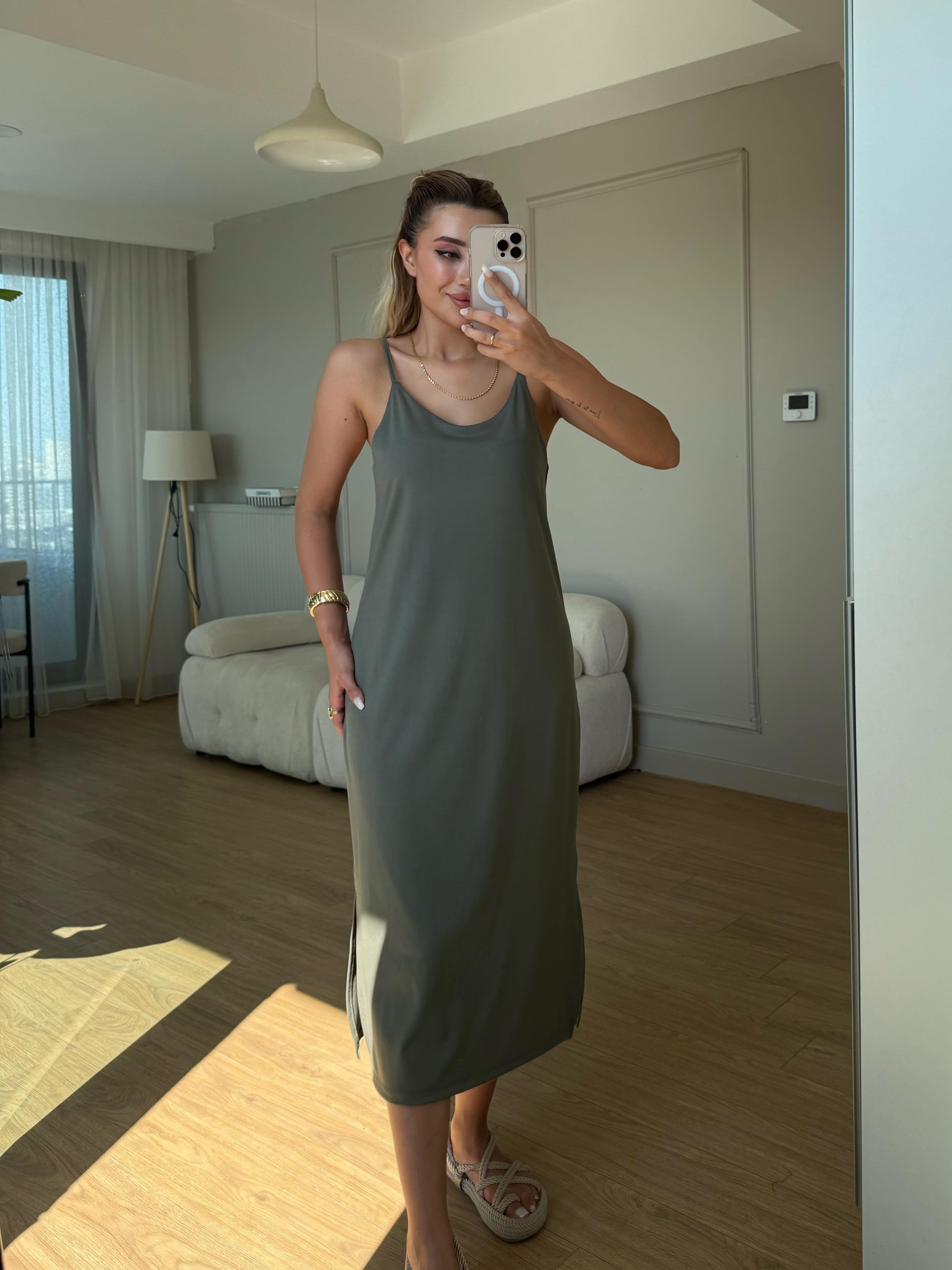 İnce askılı uzun modal elbise yeşil