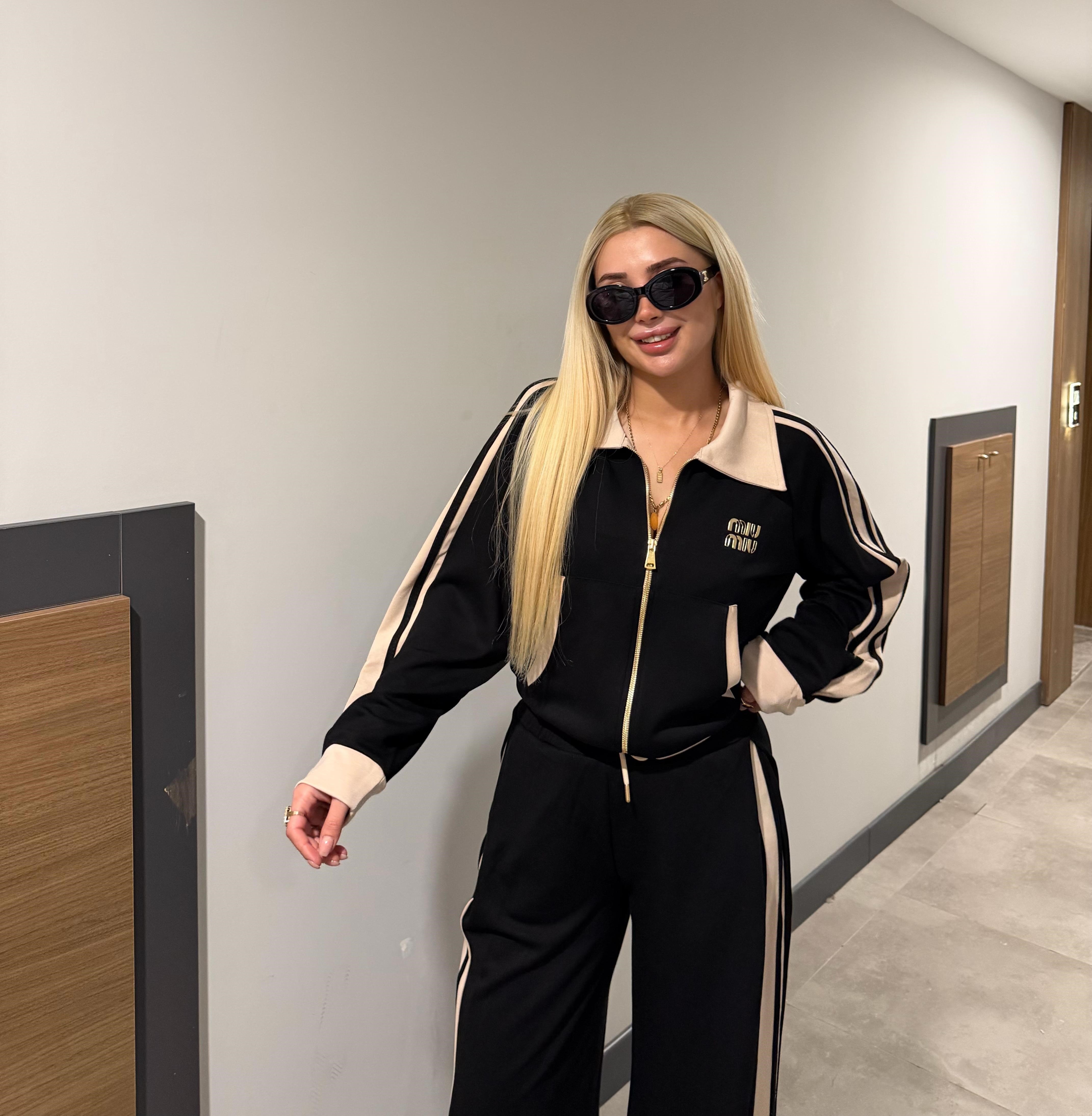 MERVE TAKIM SİYAH