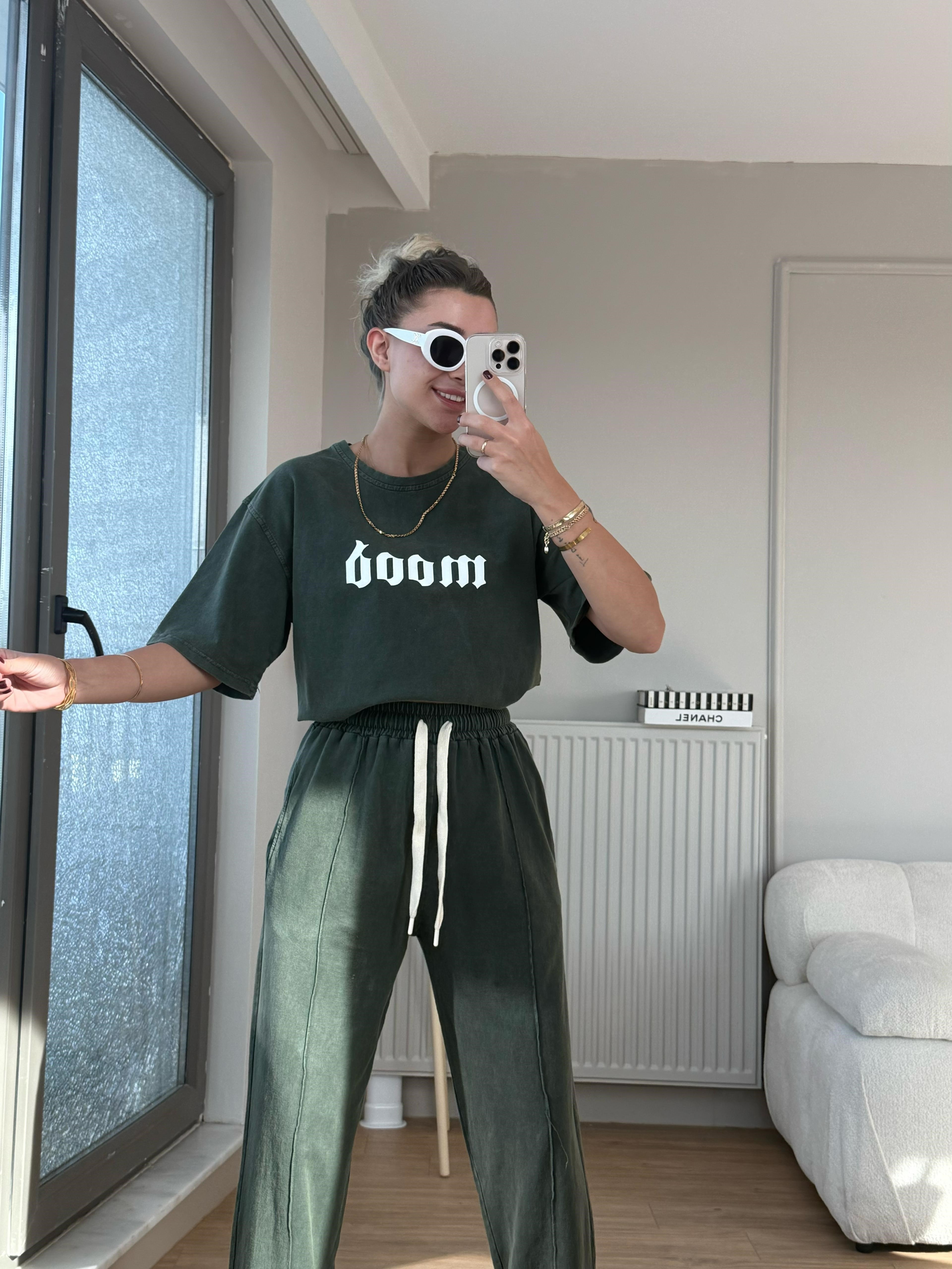 Mom takım yeşil