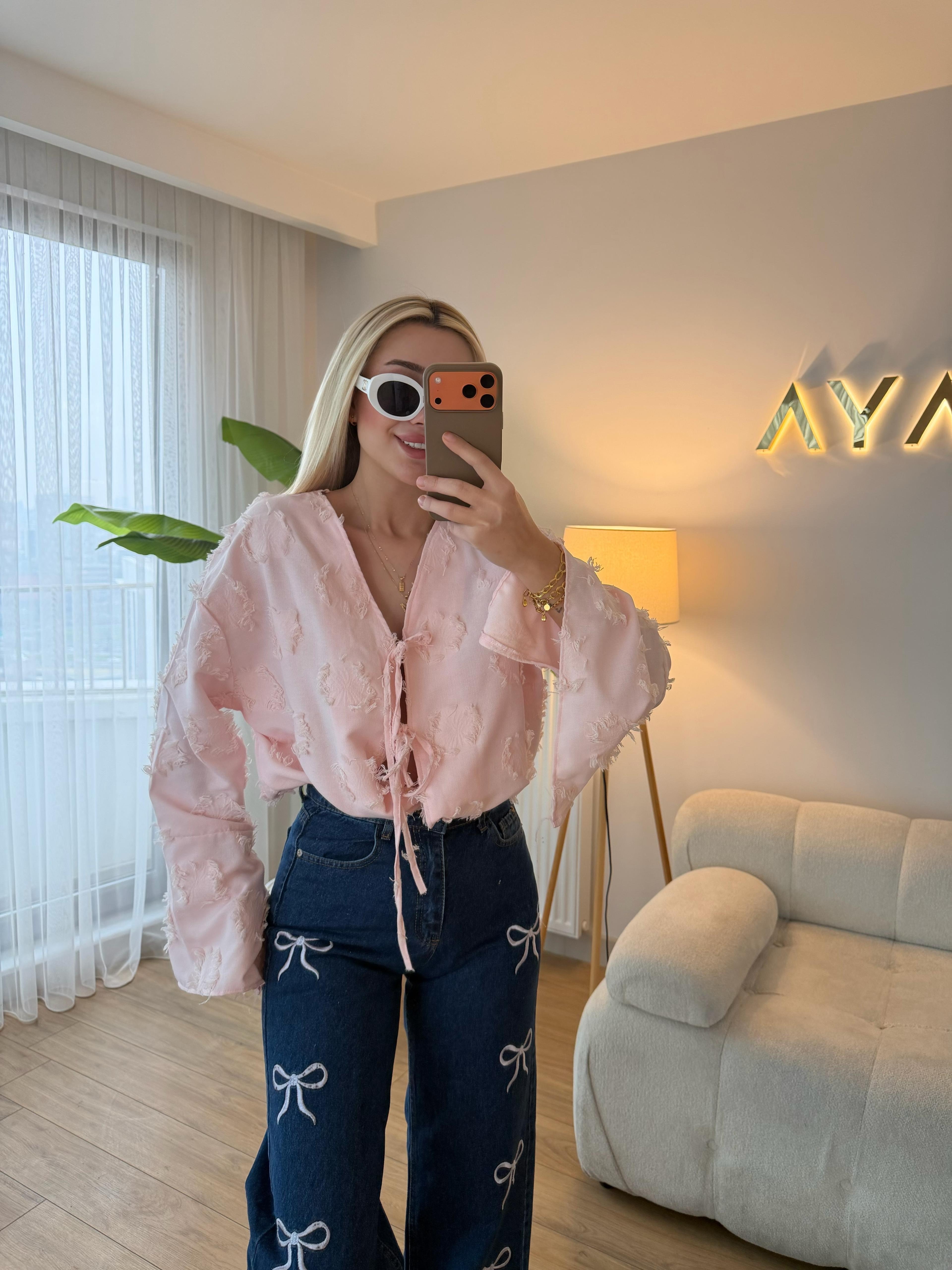 PEMBE FİYONKLU JEAN