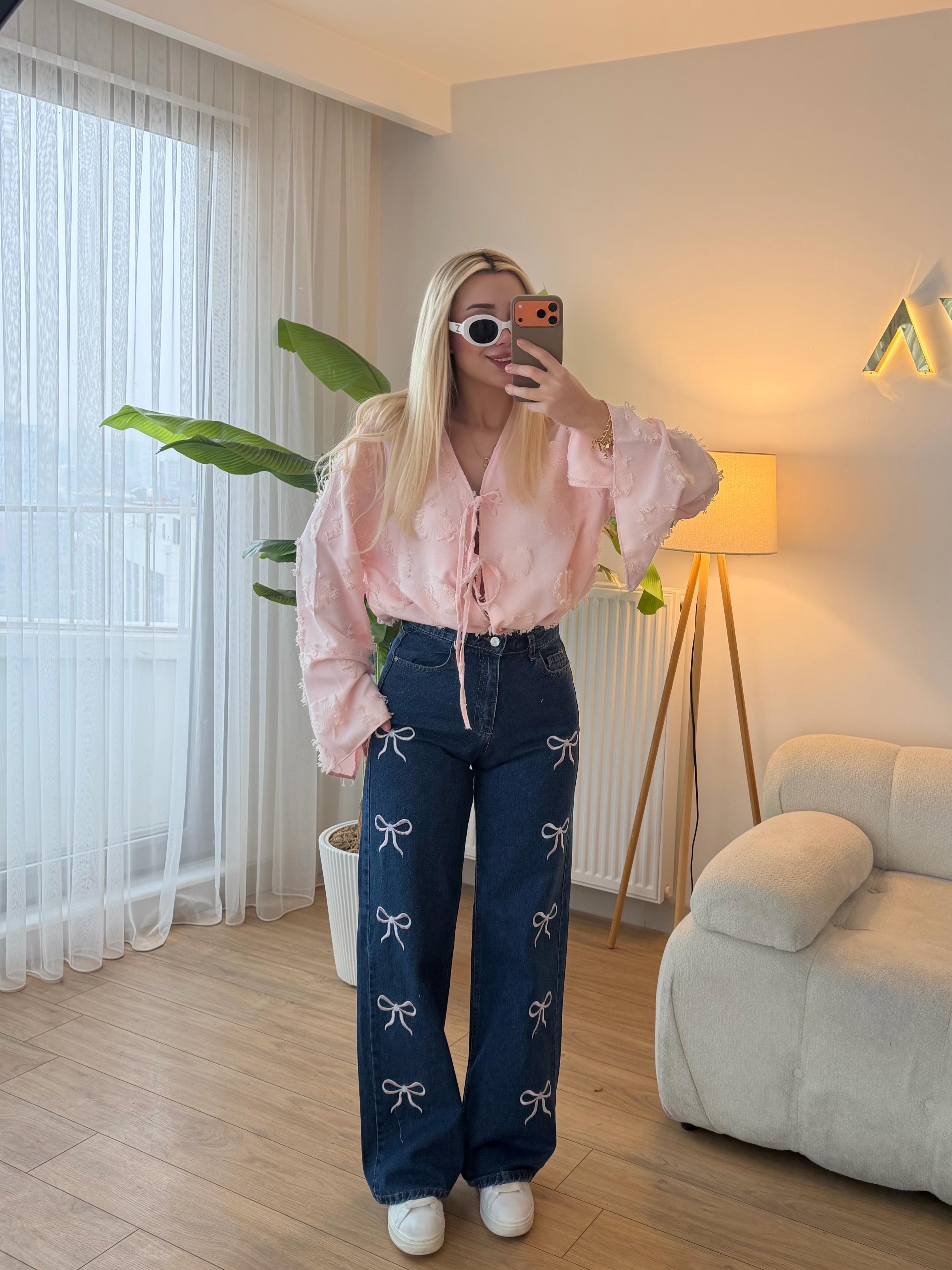 PEMBE FİYONKLU JEAN