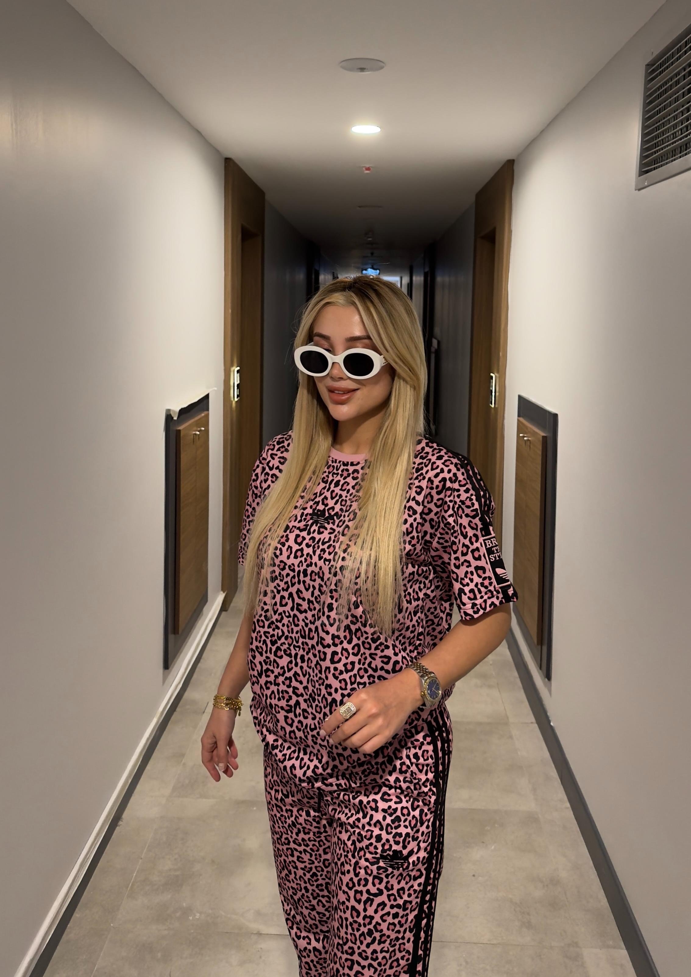SİSİ TİŞÖRT TAKIM PEMBE