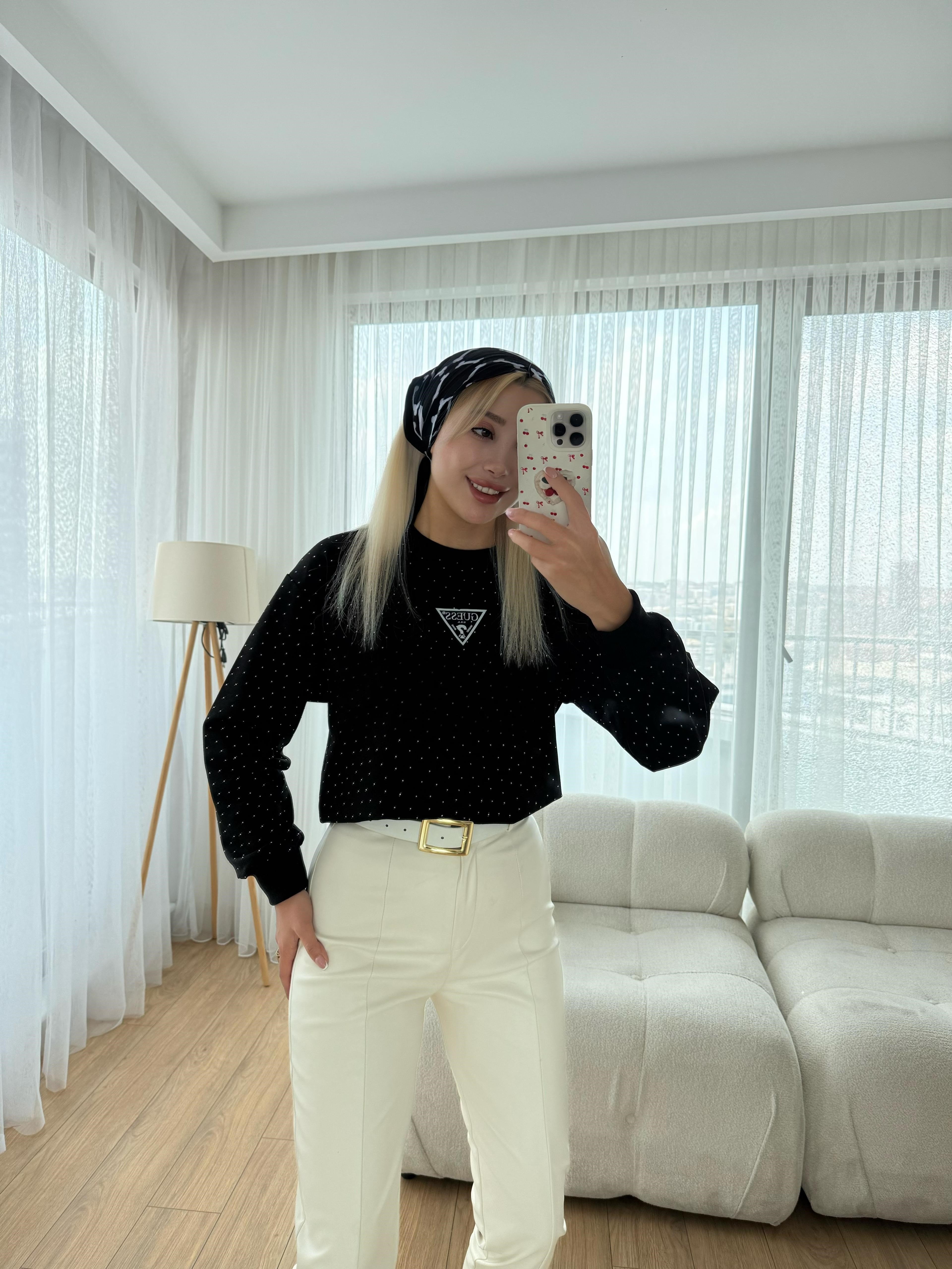 Taşlı sweat siyah