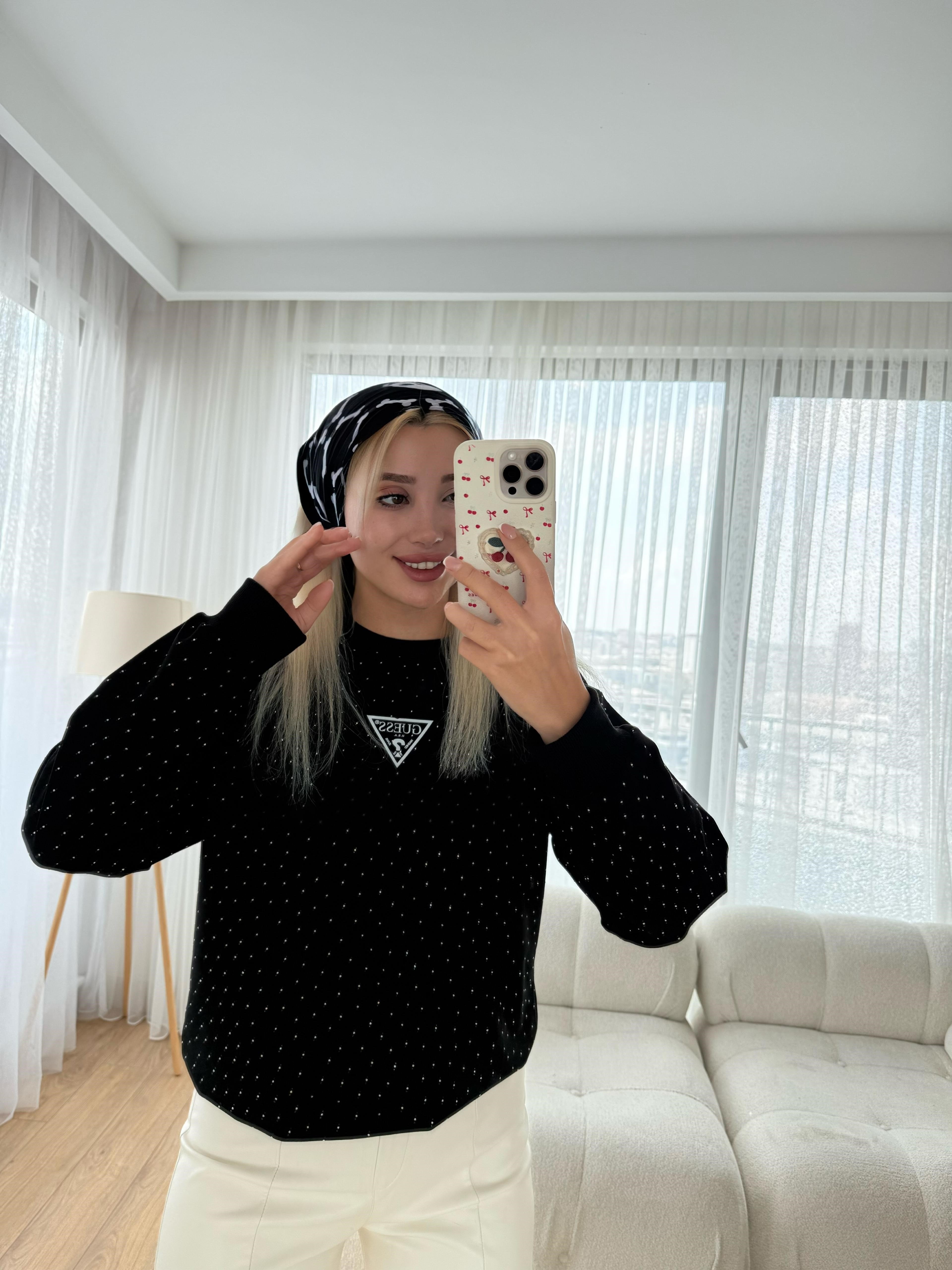 Taşlı sweat siyah