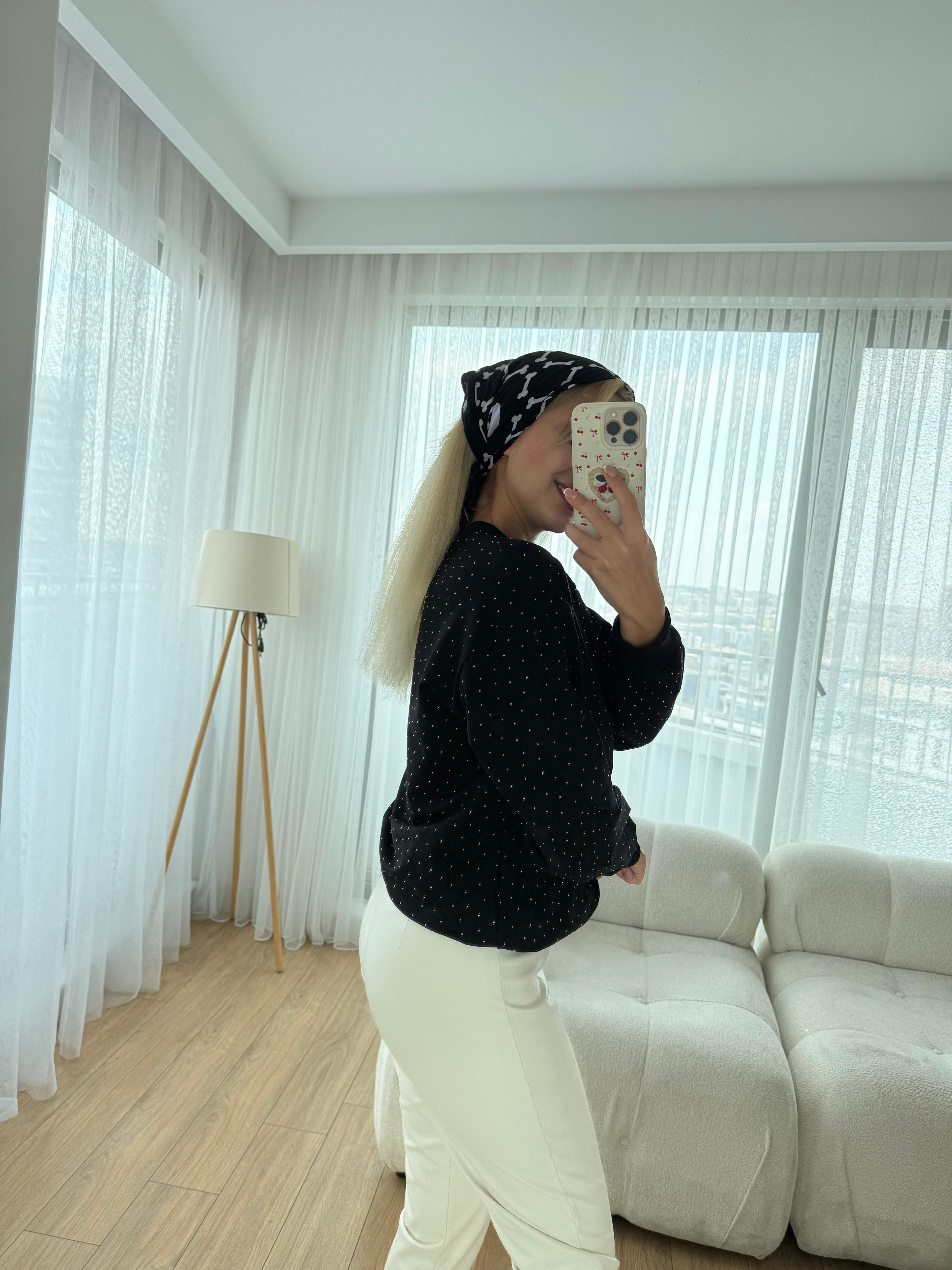 Taşlı sweat siyah