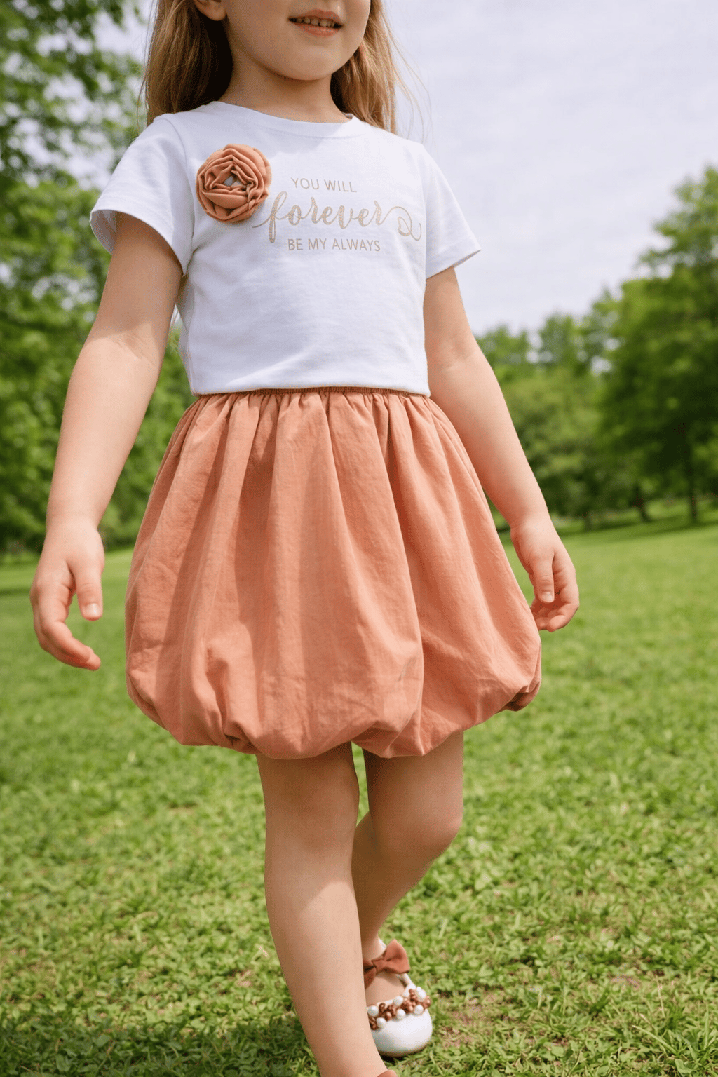 Kız Çocuk Kahverengi Gül Detaylı Tshirt-Balon Etek Takım