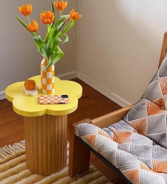 Honey Bloom Çiçek Formlu Ahşap Tasarım Yan Sehpa