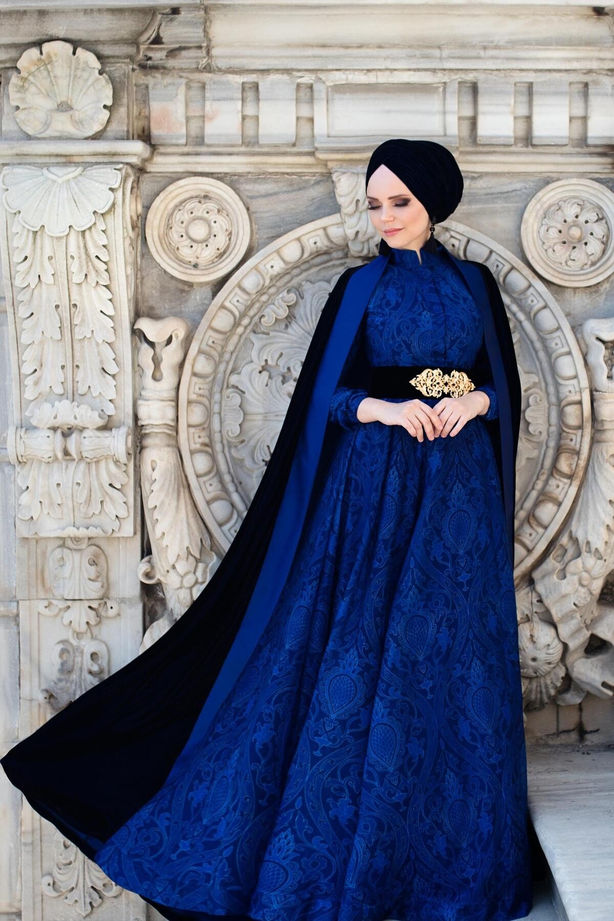 Persiya Mavi Çiçek Desenli Elbise