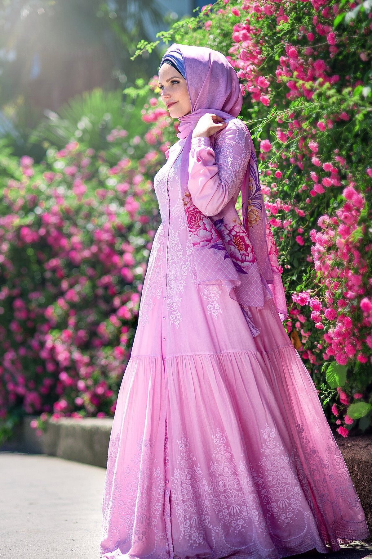 Rose Dream Inci Düğmeli Pembe Gül Desenli Kadın Elbisesi