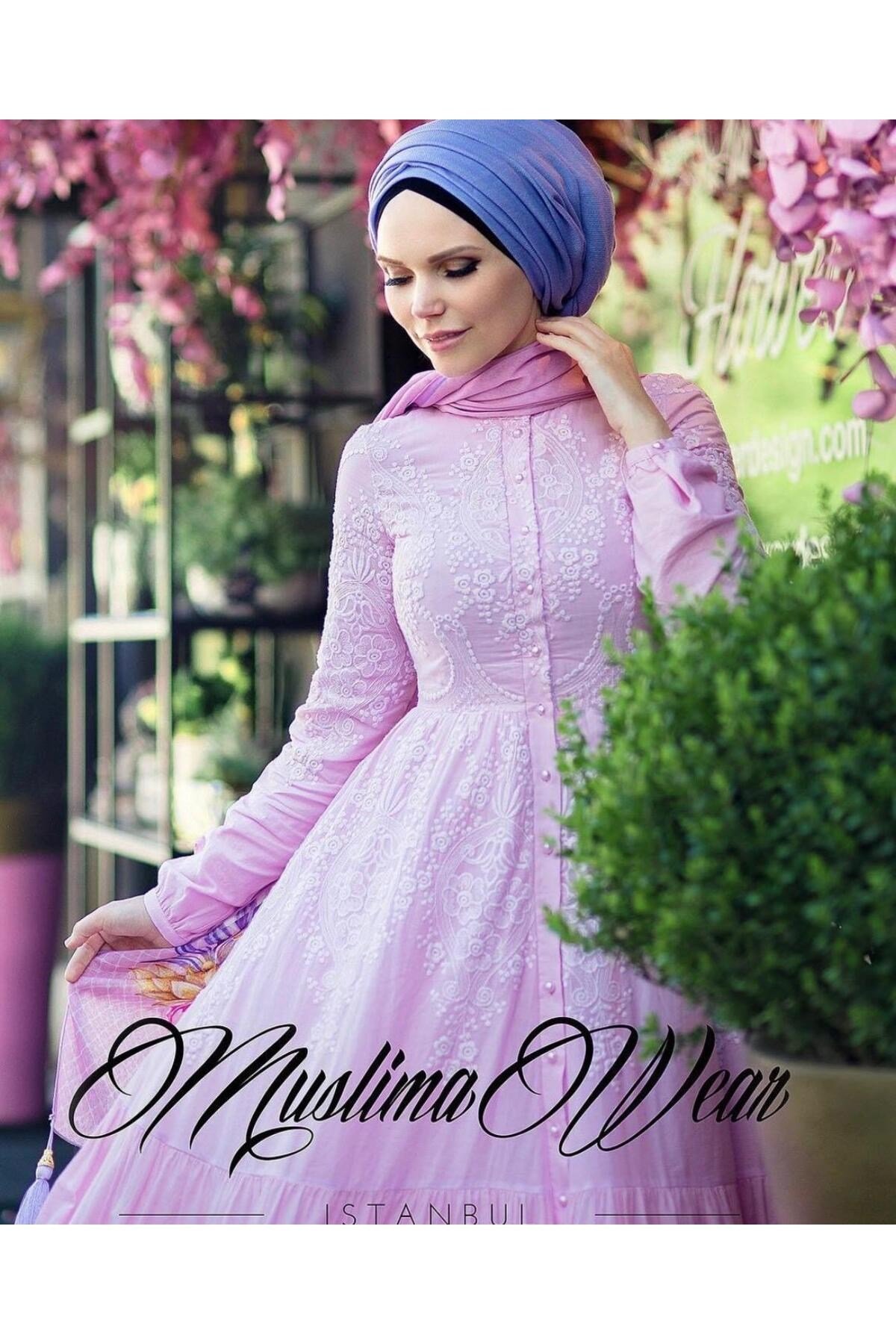 Rose Dream Inci Düğmeli Pembe Gül Desenli Kadın Elbisesi