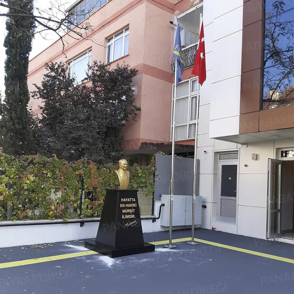 Atatürk Büstü (70cm Alüminyum)+ Kaide (100cm) İlkokul Modeli