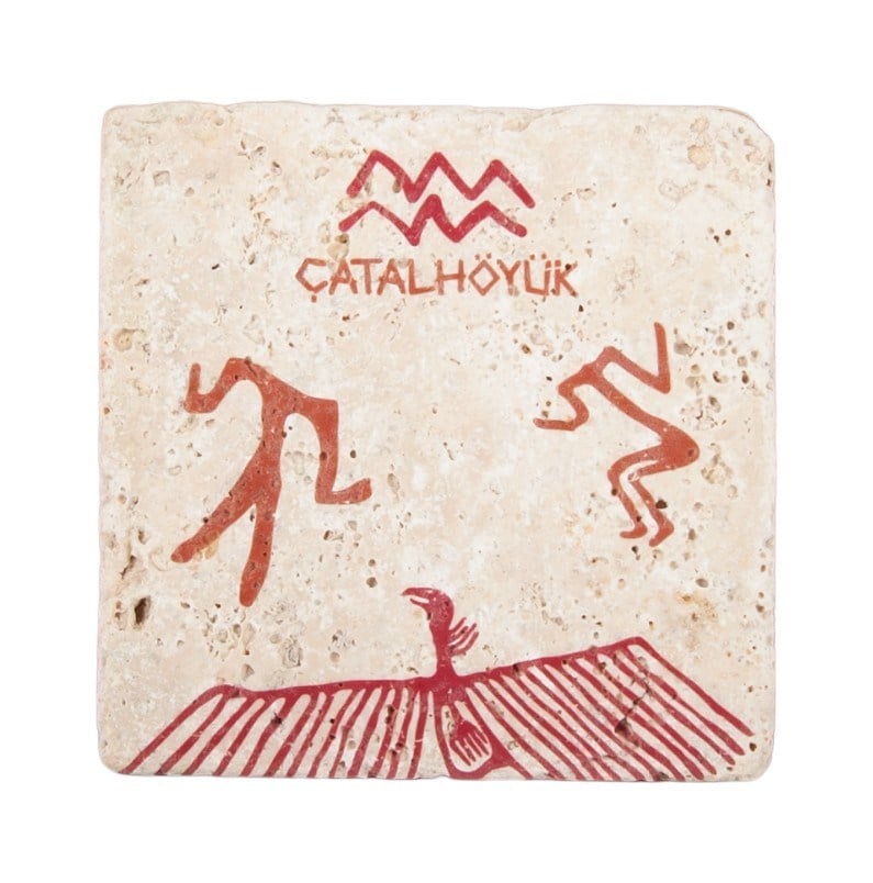 Çatalhöyük Sembolik Figürlü Traverten Pano – Butik Üretim Doğal Taş Dekor
