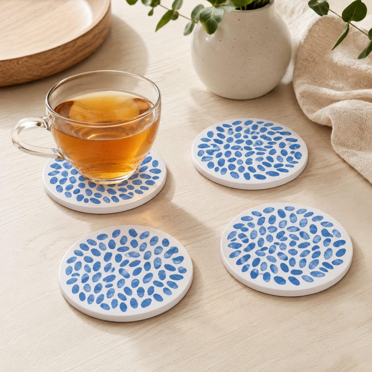 Mavi Desenli Yuvarlak Seramik Bardak Altlığı 4'lü Set
