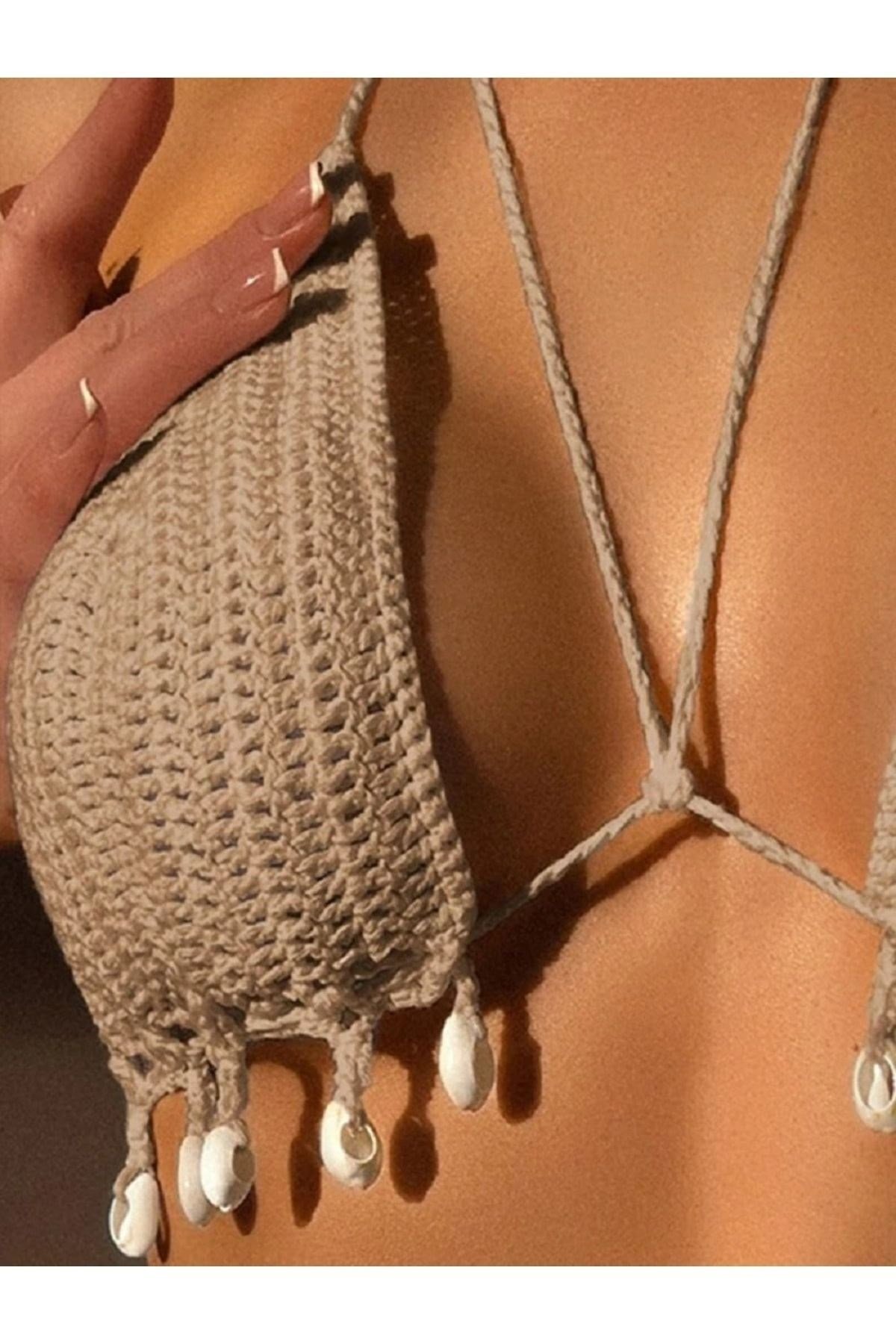 Tığ Örgü Deniz Kabuklu Bikini Üstü
