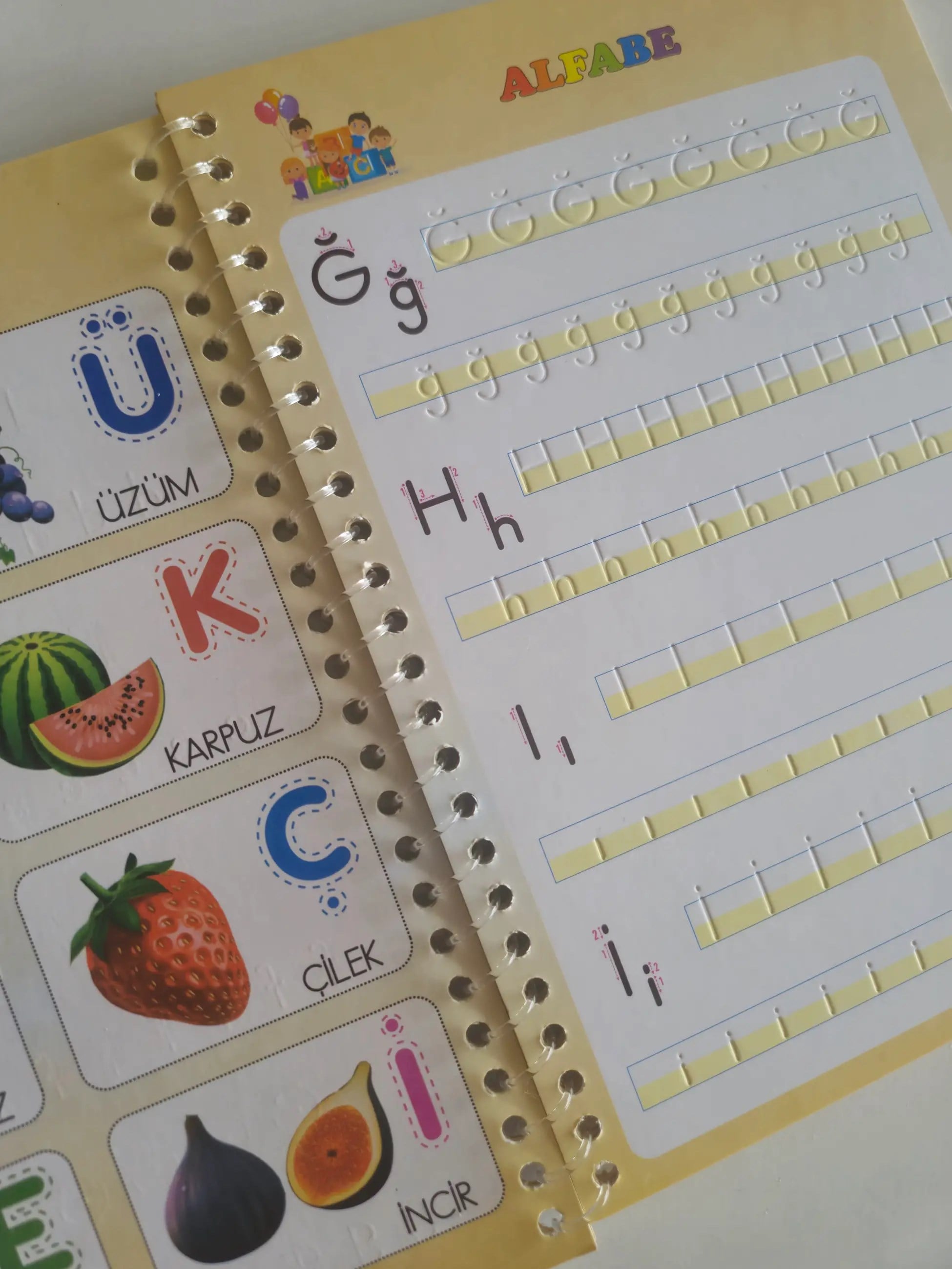 Eso Sihirli Yazı Alıştırma Kitabı -  Oluklu Sihirli Kalemli Eğitici Aktivite Kitabı (3-7 yaş)