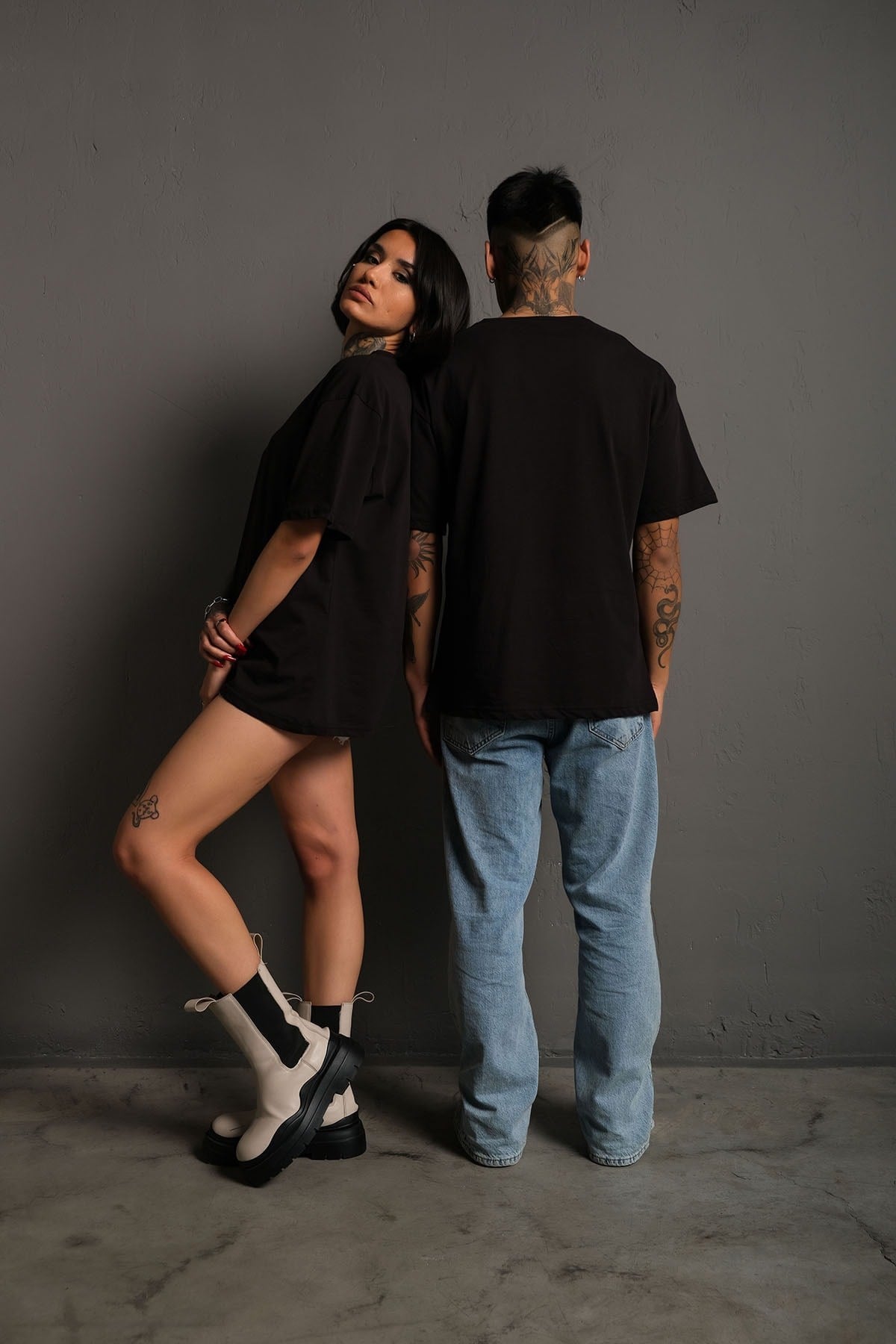 Oversize Siyah Baskısız Unisex Tişört