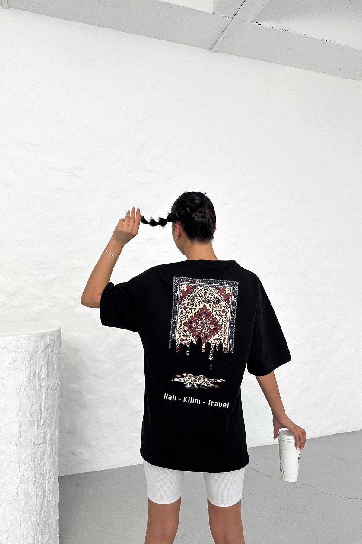 Unisex Siyah Oversize Halı Kilim Travel Desenli Techno Tişört