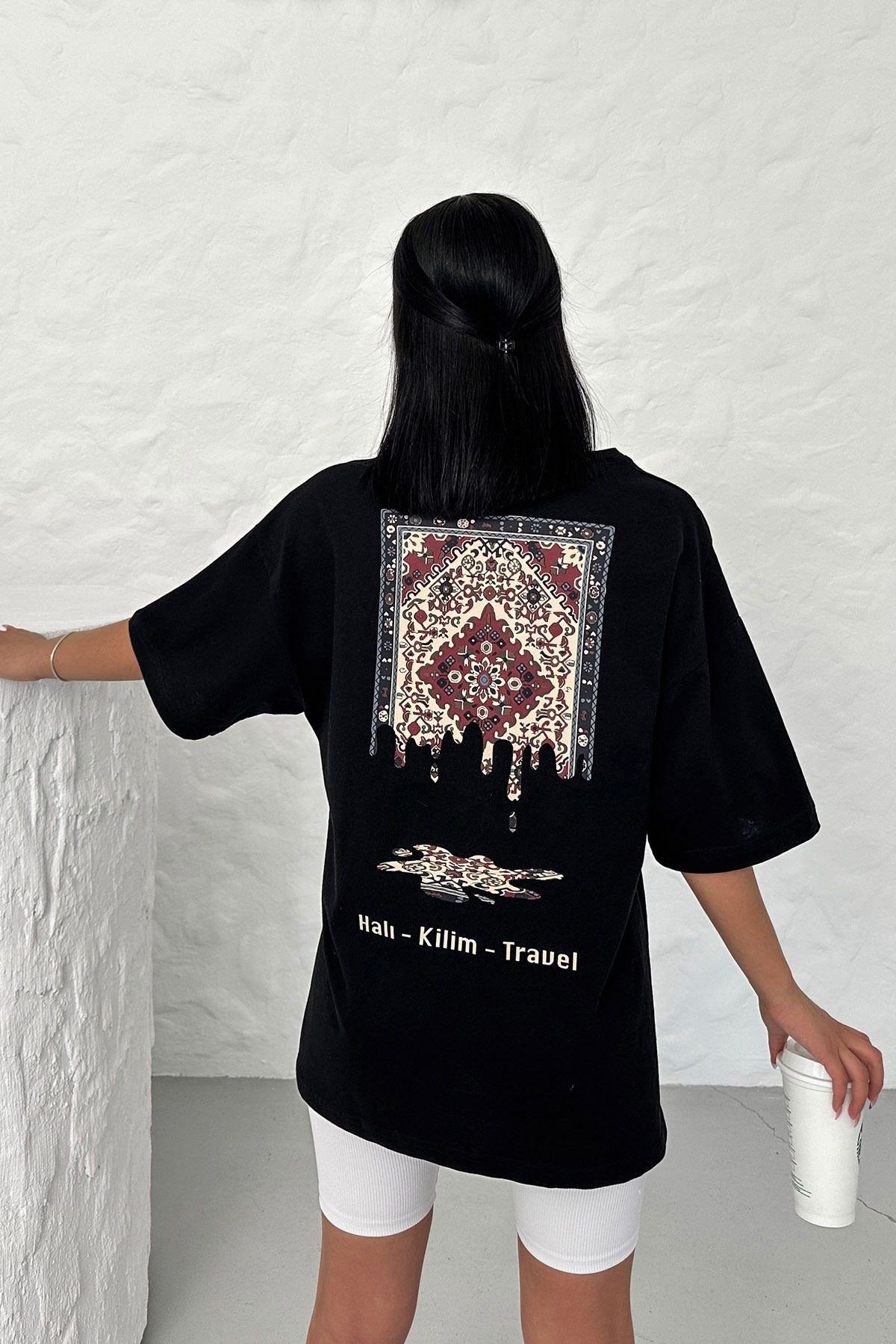 Unisex Siyah Oversize Halı Kilim Travel Desenli Techno Tişört