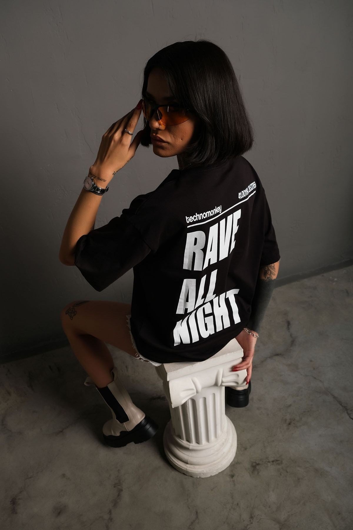 Unisex Siyah Oversize Rave All Night Baskılı Tişört