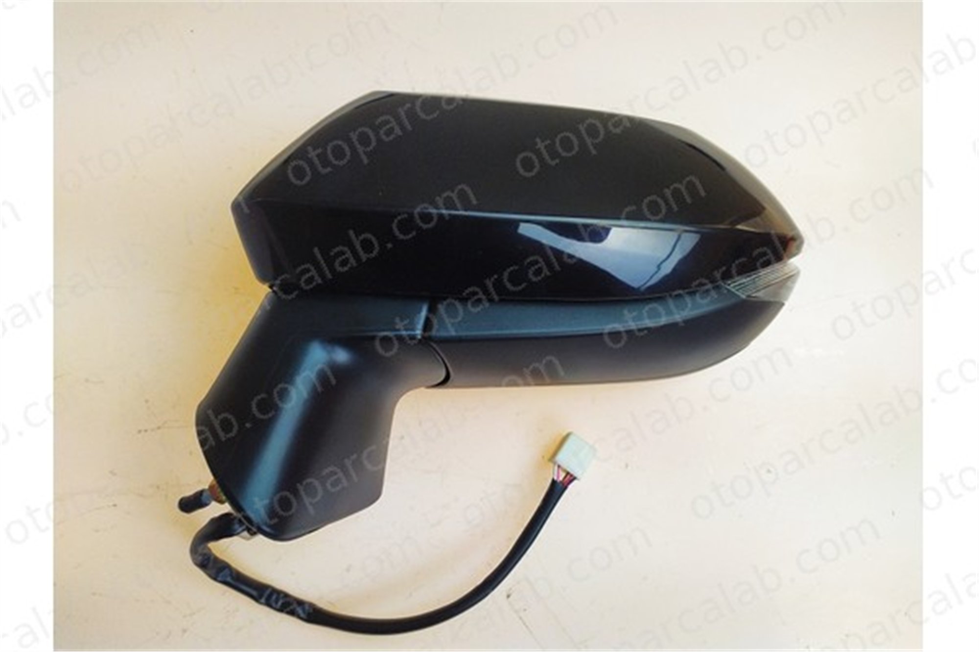 ART M008.8121 Dikiz Aynası Dış Sağ TOYOTA COROLLA Sedan COROLLA Hatchback 8791002L40 8173002200