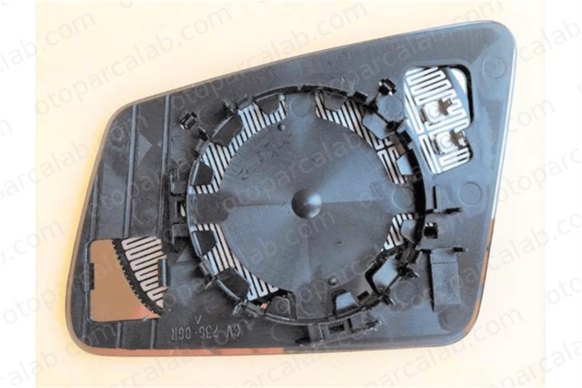 ART MG009.9525 Ayna Camı Dış Sağ MERCEDES-BENZ CLA Coupe CLA Shooting Brake 2128100221 2128102521