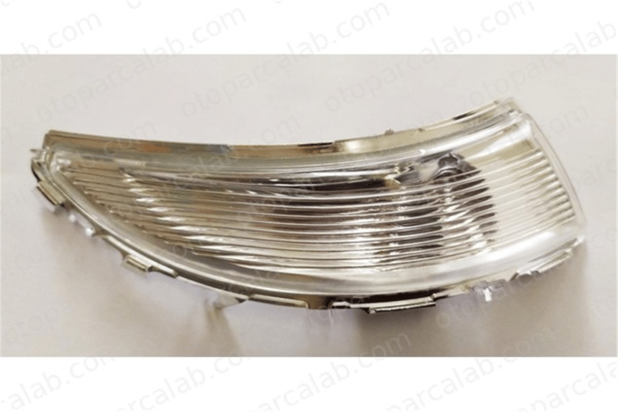 ART MS002.2393 Dikiz Ayna Sinyali Sağ RENAULT CLIO IV CLIO IV Grandtour 261604623R