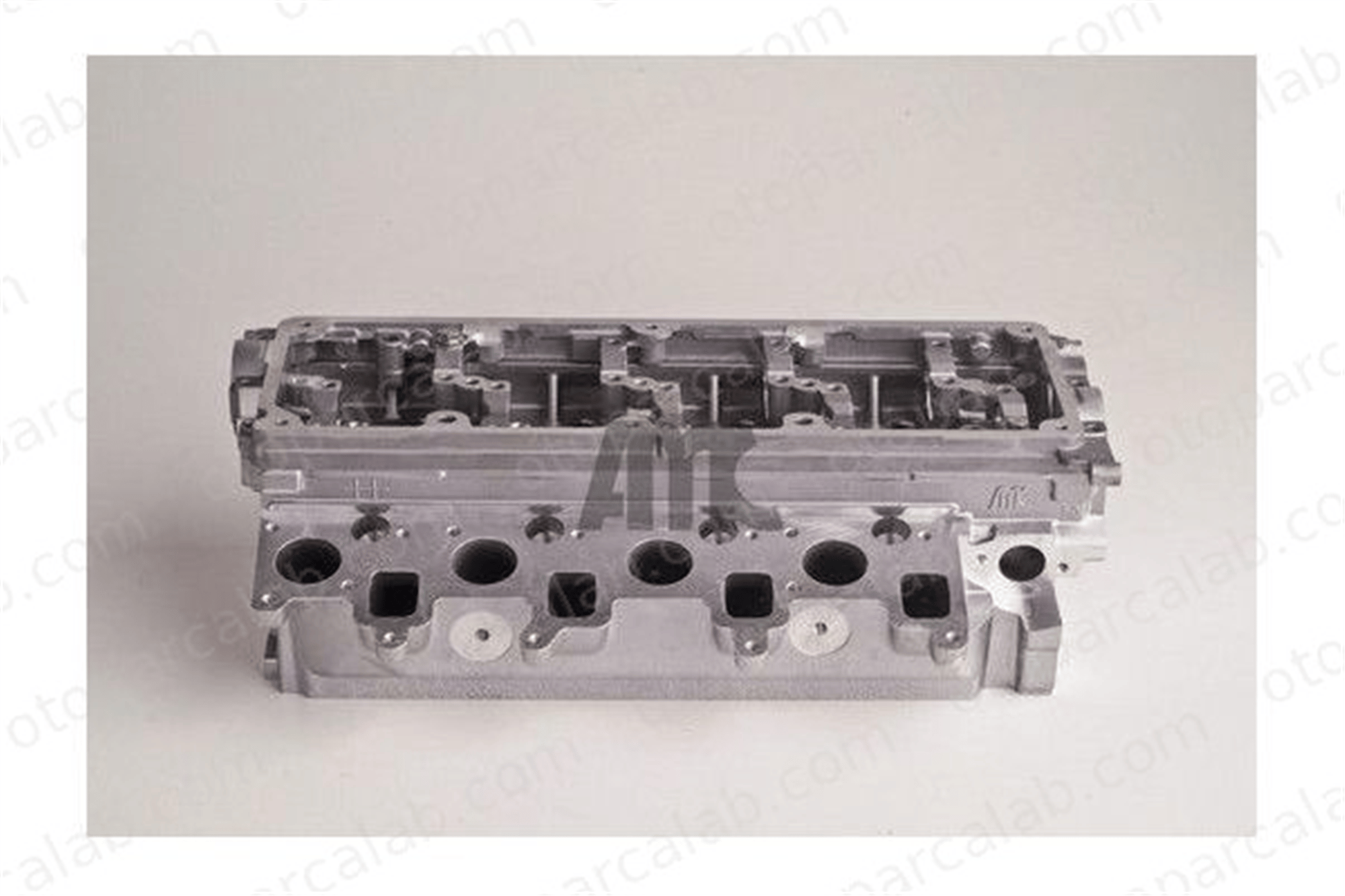 ASPART 8CHE1010 Silindir Kapağı VW CADDY III Kasa/büyük limuzin PASSAT B7 Variant 3L103351F 03L103351F