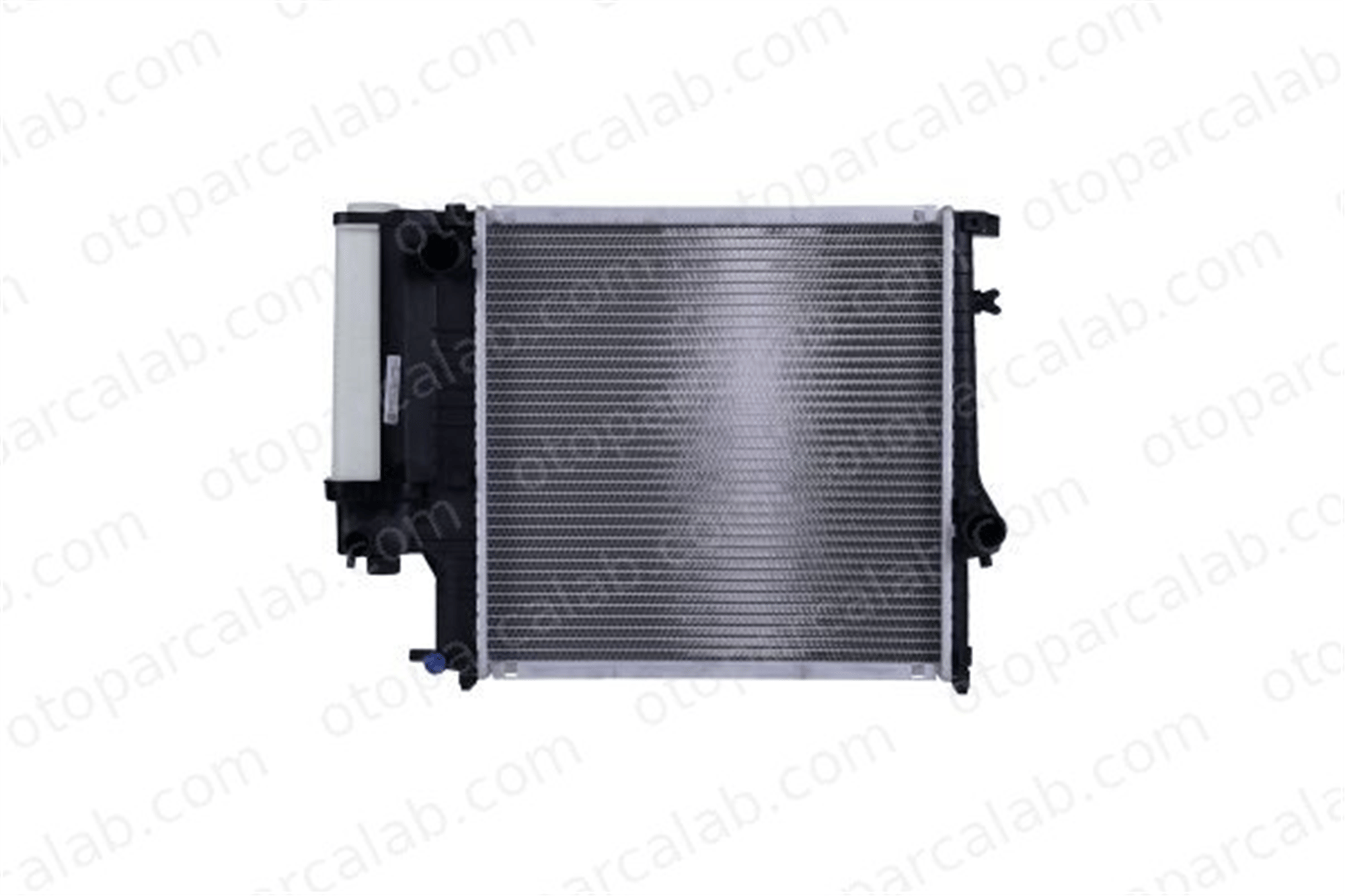 BEHR CR 330 000S Su Radyatörü BMW 3 3 Touring 17111728907 1247145