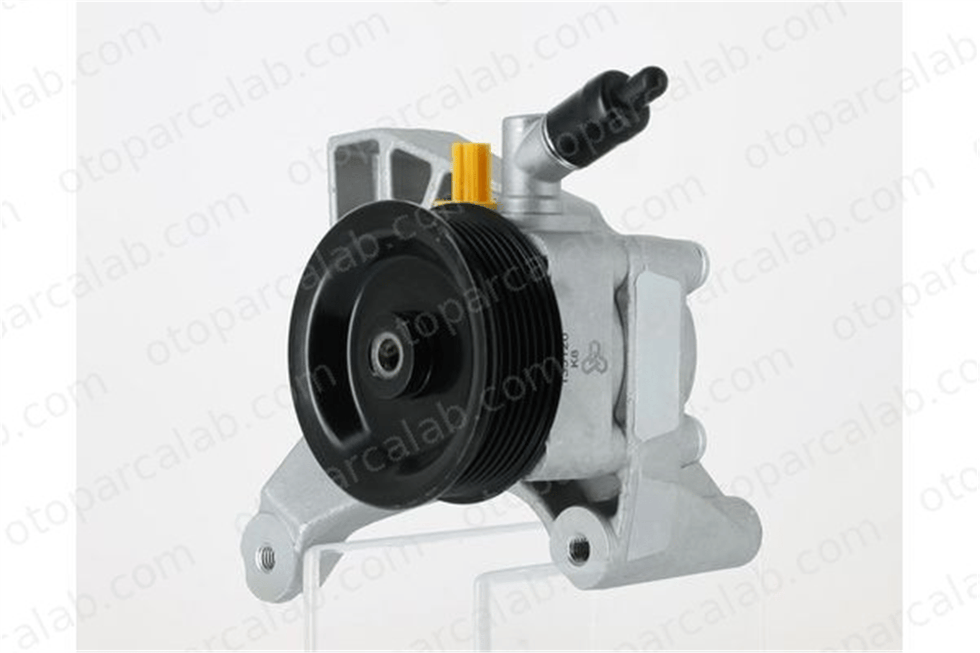 BITAPART BFI135008 Direksiyon Pompası IVECO DAILY IV Platform şasi DAILY IV Panelvan/Van 5801525984 504000927