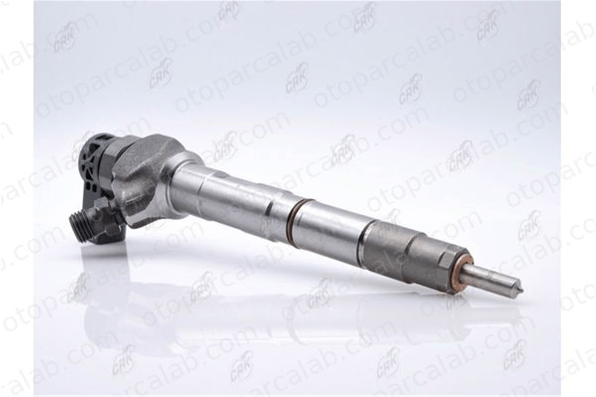 BOEM 04L130277K Enjektör AUDI Q3 A5 4L130277K 4L130277AE