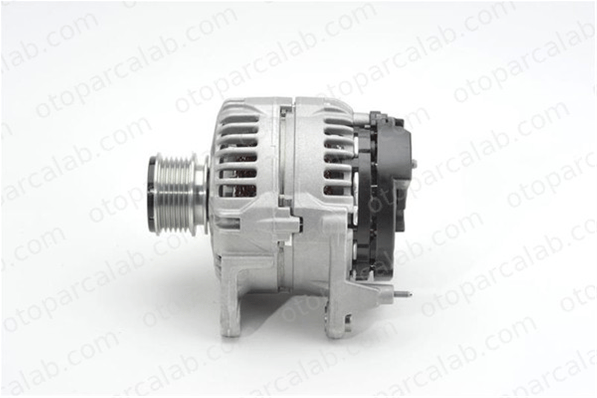 BOSCH 1 986 A00 778 Alternatör VW BORA I SEAT LEON 38903023L 038903023L