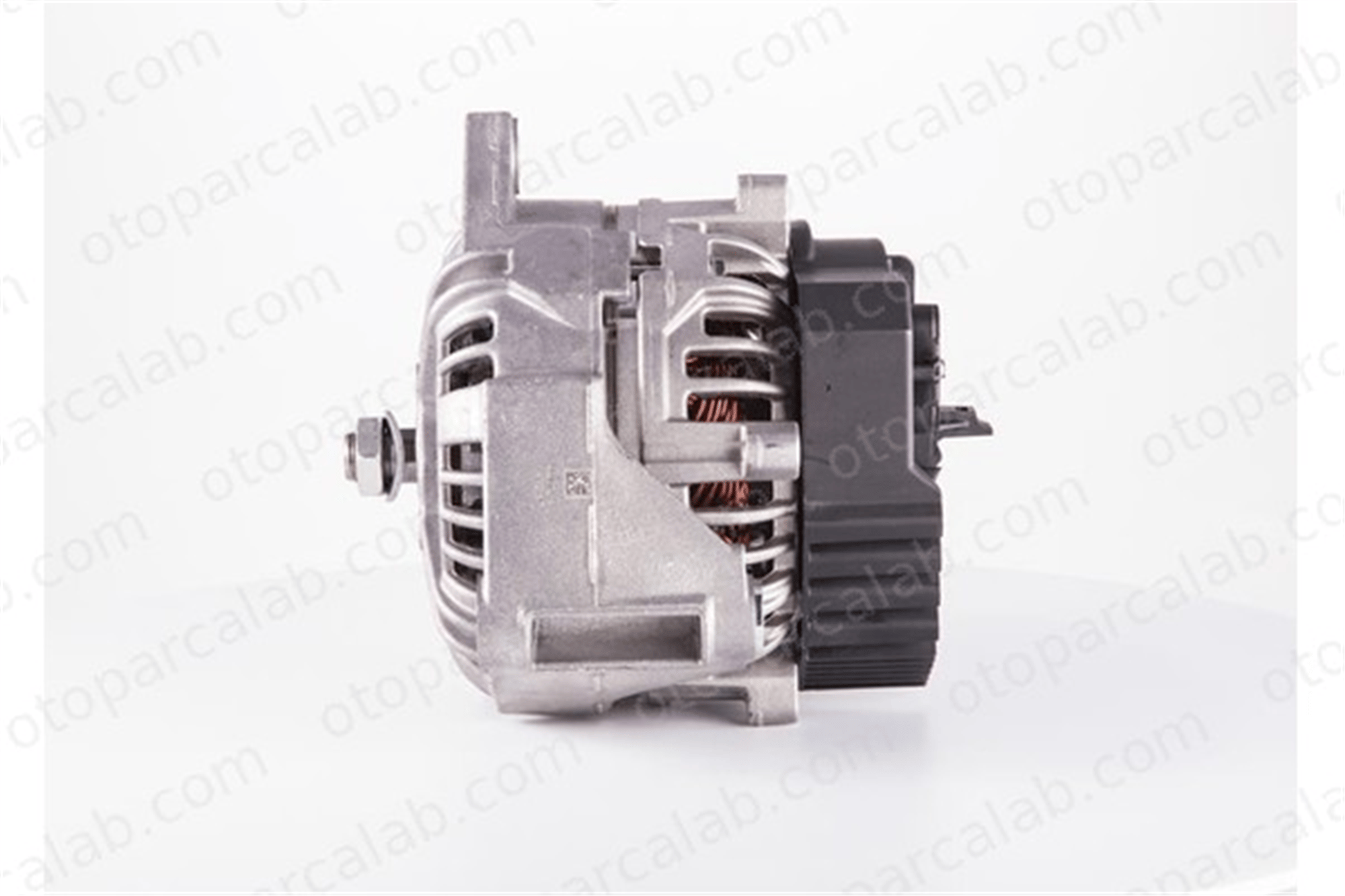BOSCH 1 986 A00 979 Alternatör MERCEDES-BENZ AROCS ACTROS MP4 / MP5 124655042 A0131547902