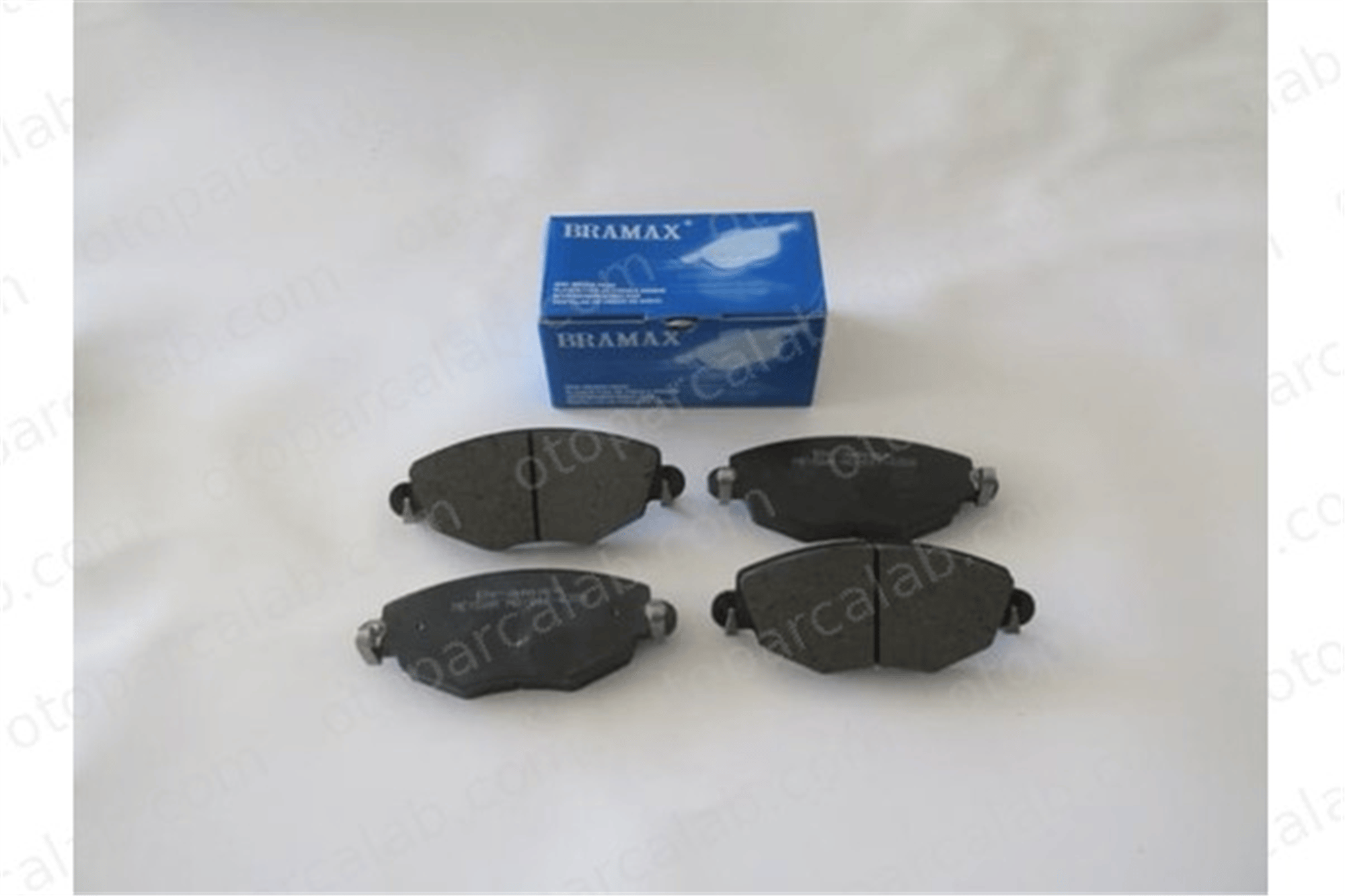 BRAMAX 817-6350 Fren Disk Balata Ön FORD MONDEO III MONDEO III Sedan 1S712K021AB 1121894