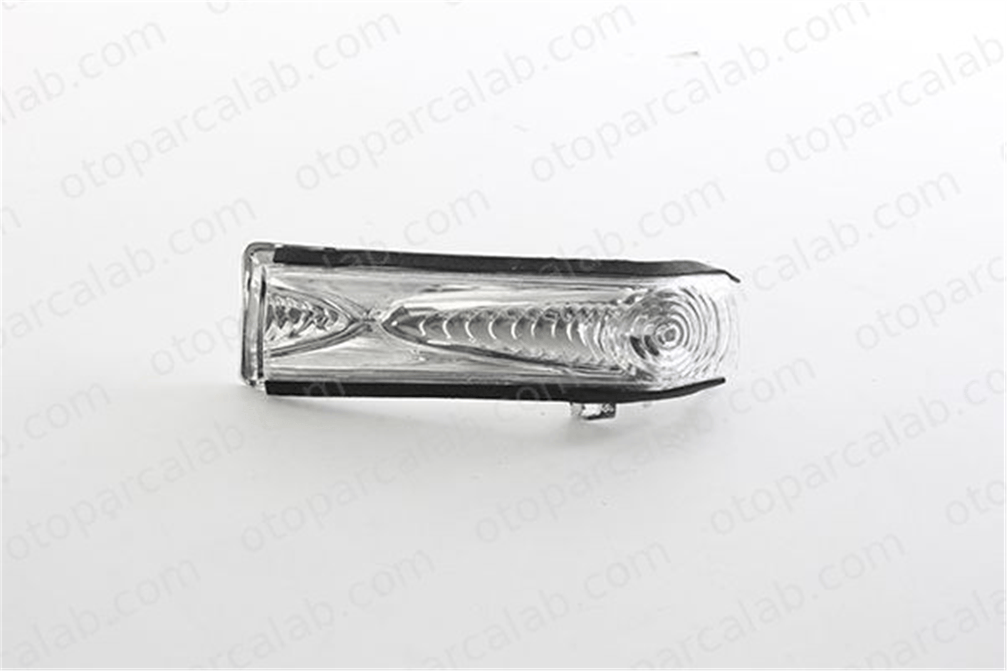 BRUCKE FI600015 Dikiz Ayna Sinyali Sağ FIAT DOBLO Cargo DOBLO Minibüs/Otobüs 71765377 1428577