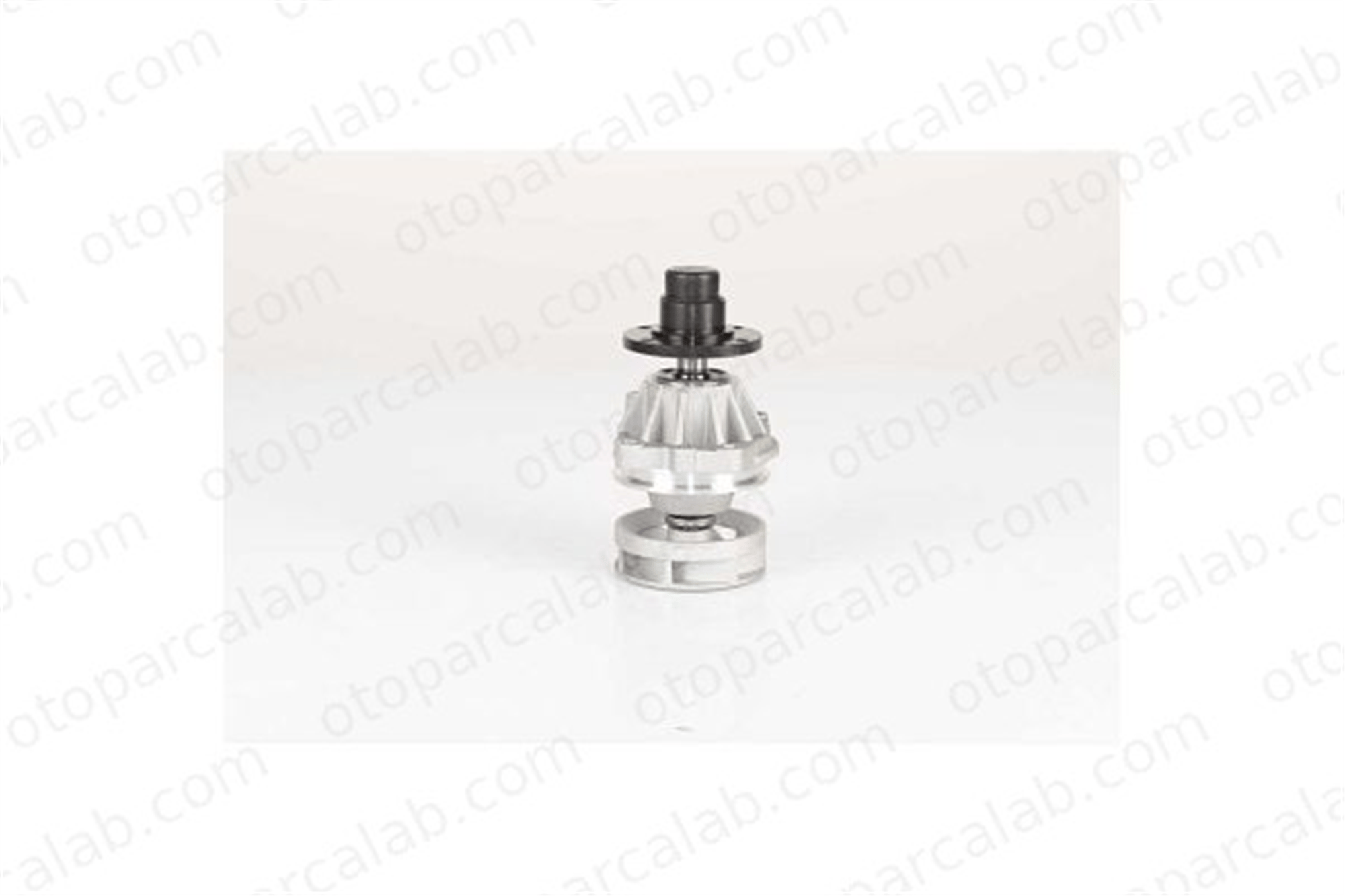 BSG 15-500-008 Devirdaim Su Pompası BMW 5 3 11510032679 32679