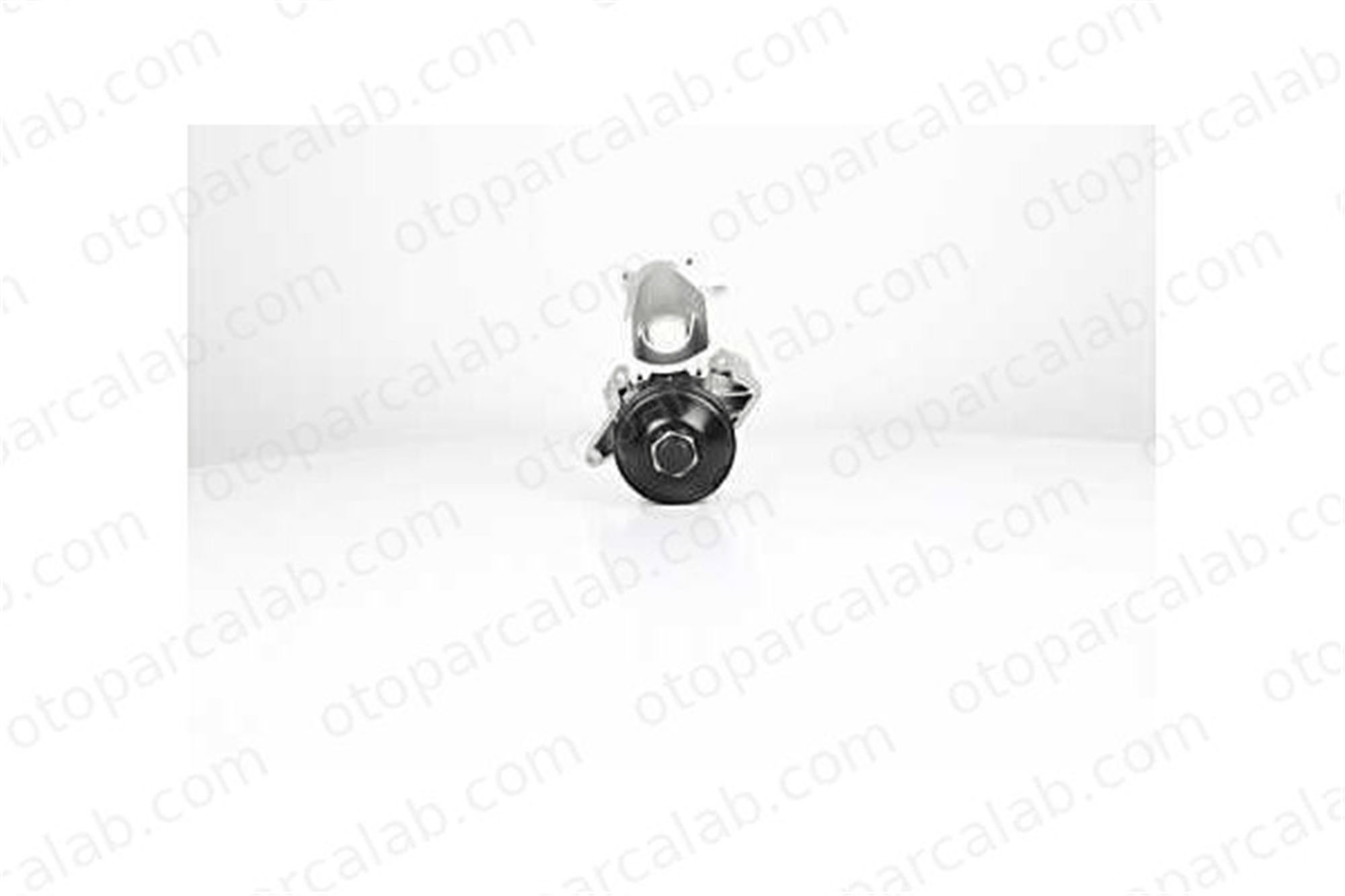 BSG 15-500-012 Devirdaim Su Pompası BMW 5 5 Touring 11517786192 PEB000050