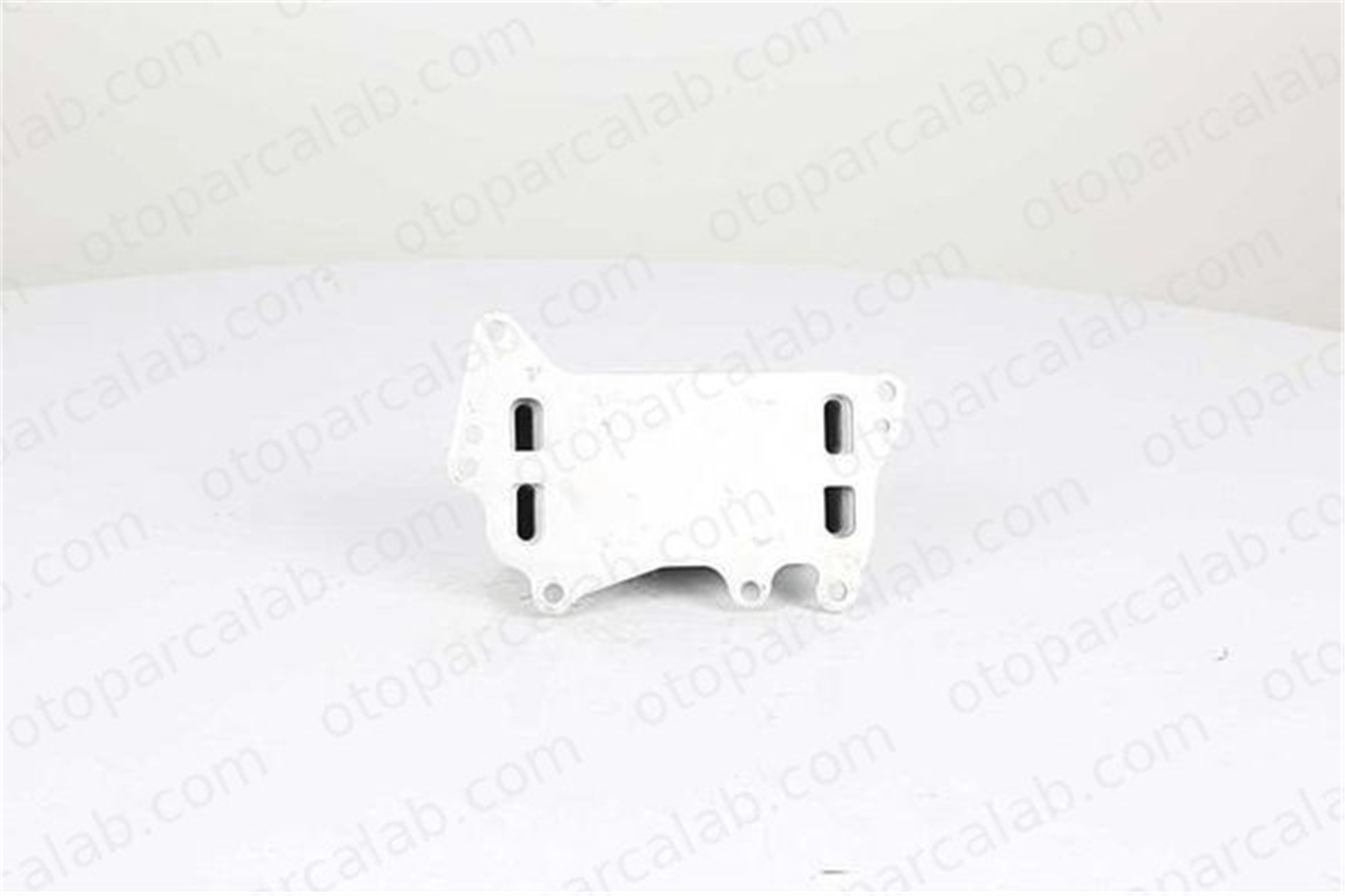 BSG 15-506-015 Motor Yağ Soğutucu BMW 5 Touring 5 11428510856 8510856