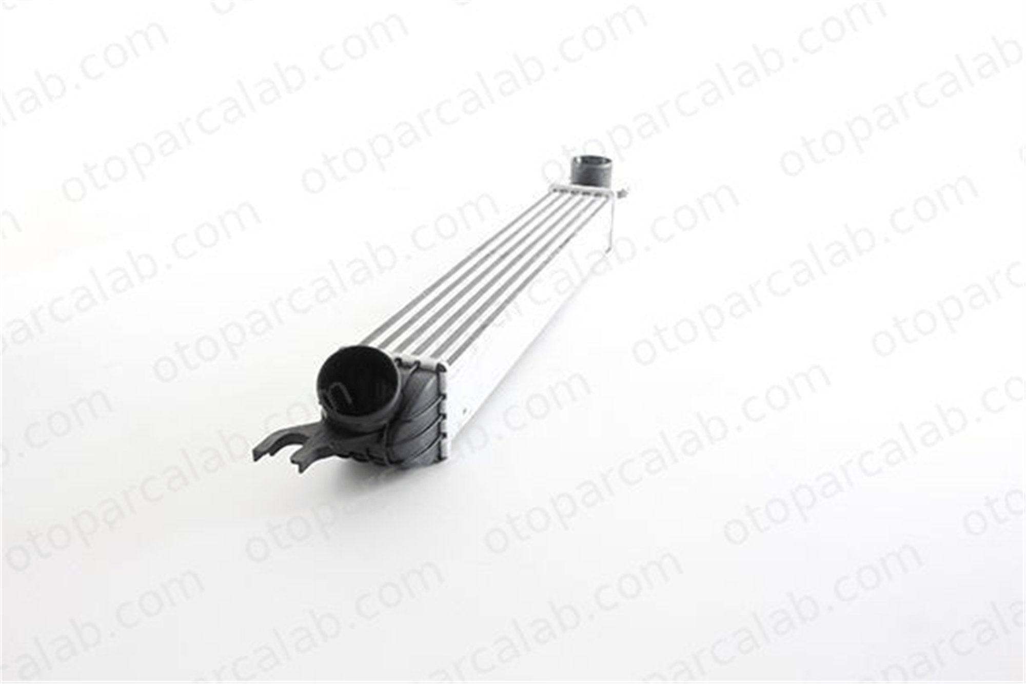 BSG 15-535-003 Turbo Radyatörü MINI MINI MINI CLUBMAN 17512751277 2751277