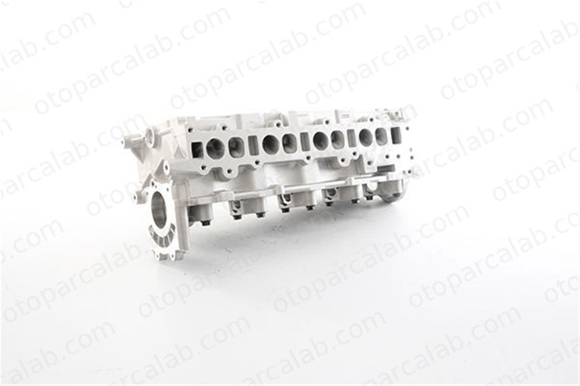 BSG 16-110-002 Silindir Kapağı OPEL ANTARA A CHEVROLET CAPTIVA 96440128