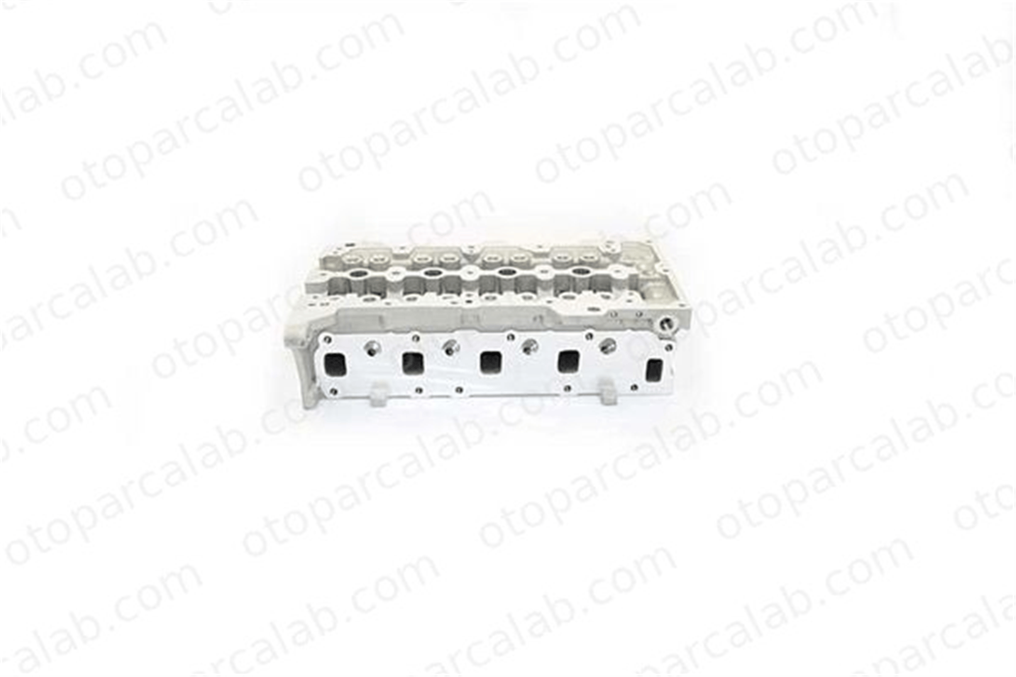 BSG 25-110-001 Silindir Kapağı FIAT PANDA PUNTO EVO 71749340 71724174