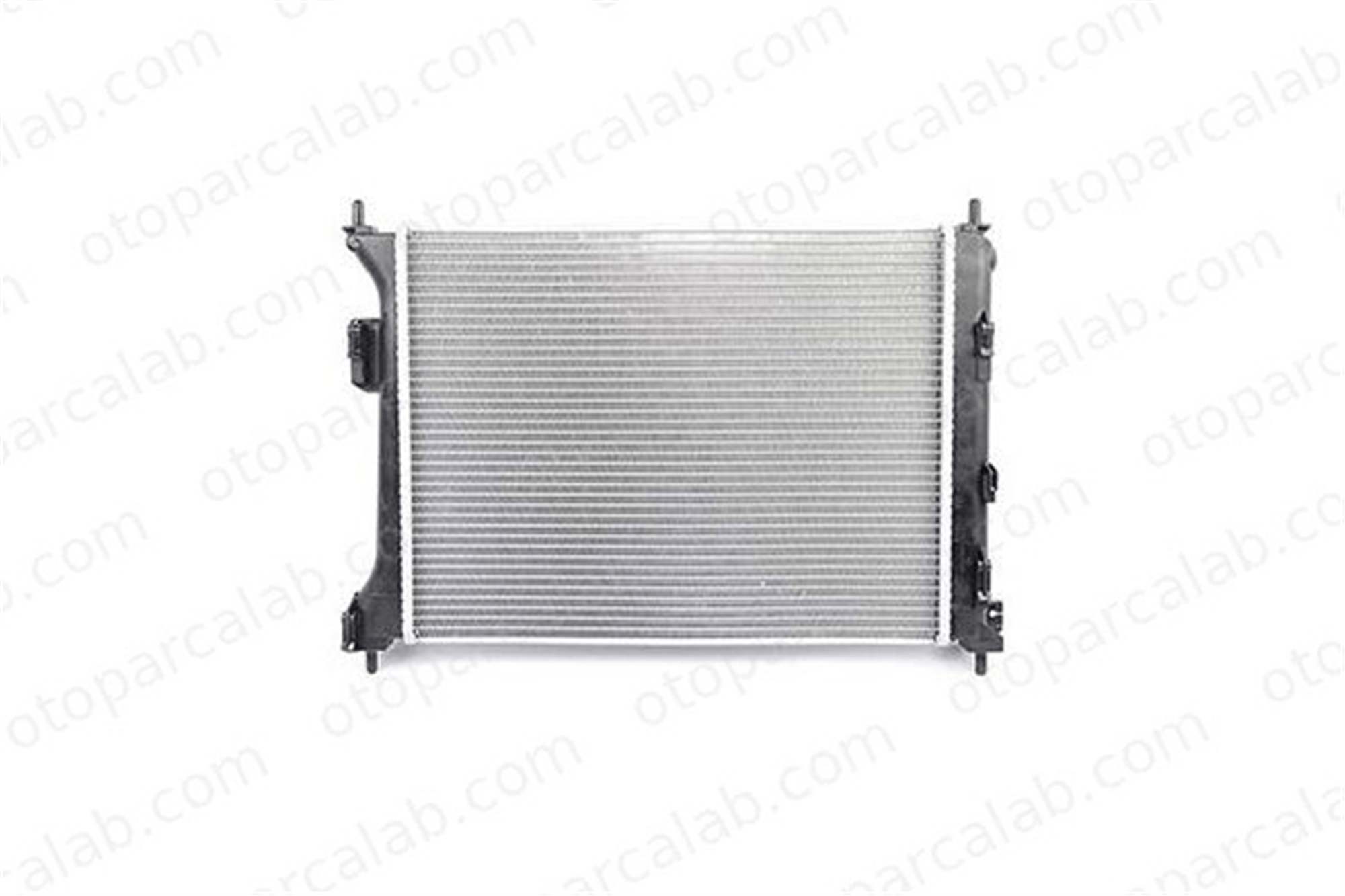 BSG 40-520-034 Su Radyatörü HYUNDAI i20 I 6K0121253AG6K0121253AM6K0121253BB 253101J000