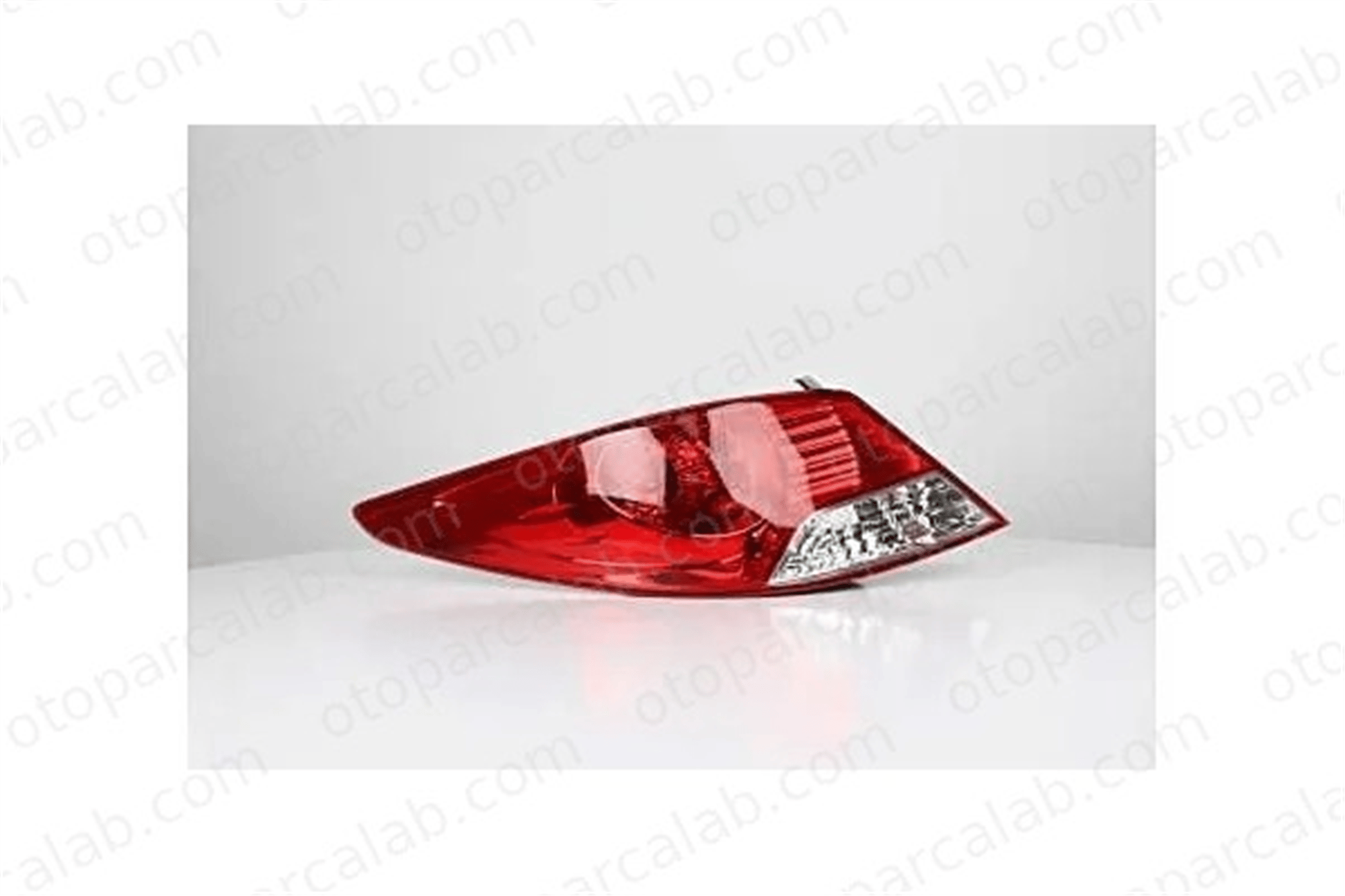 BSG 40-805-014 Stop Lambası Sol HYUNDAI ACCENT IV Sedan 924011R000 924011R020