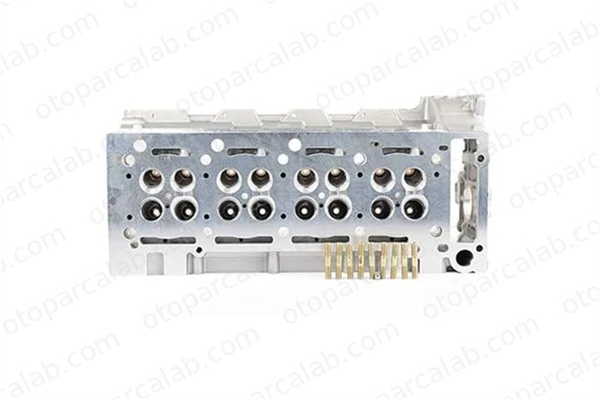 BSG 60-110-002 Silindir Kapağı MERCEDES-BENZ C-SERISI T-Model E-SERISI A6110105020 6110105020