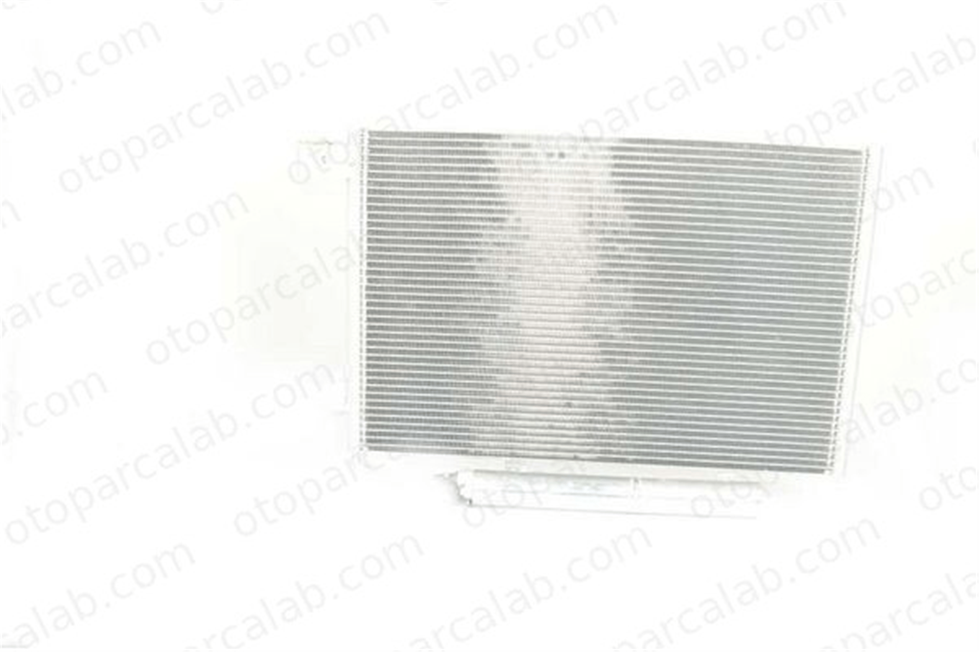 BSG 60-525-028 Klima Radyatörü MERCEDES-BENZ A-SERISI B-SERISI Sports Tourer A1695001154 1695000054