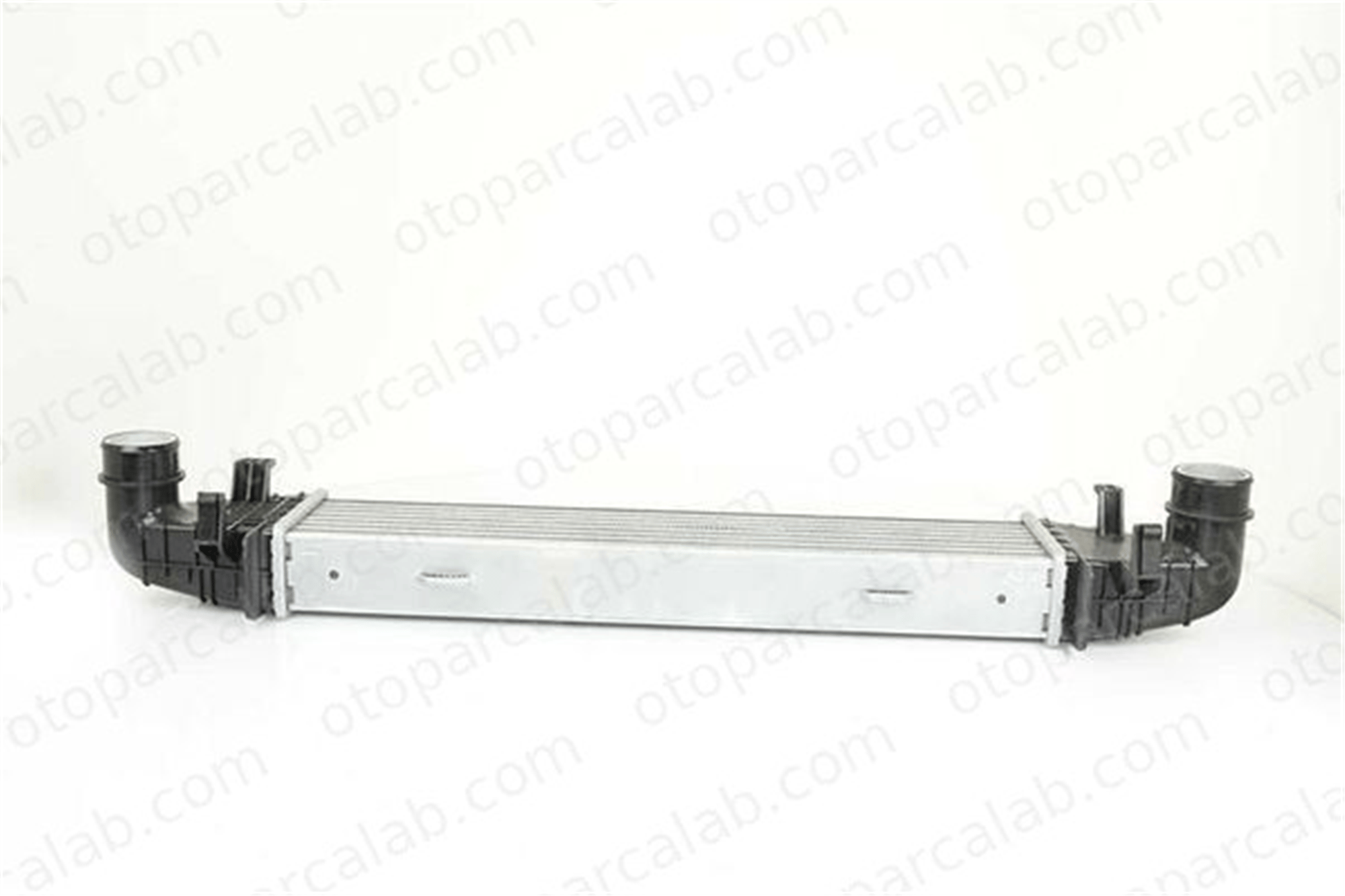 BSG 60-535-003 Turbo Radyatörü MERCEDES-BENZ C-SERISI C-SERISI T-Model A2045000300 2045000300