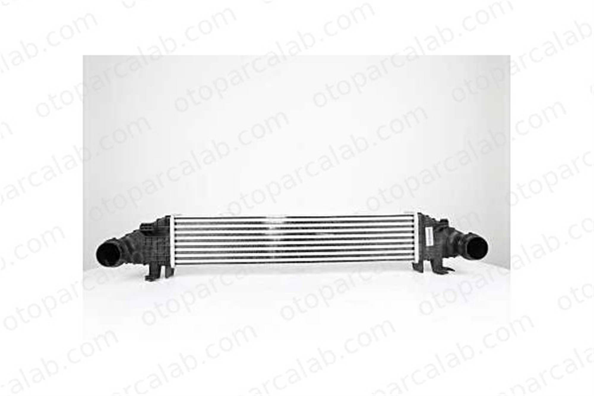 BSG 60-535-009 Turbo Radyatörü MERCEDES-BENZ C-SERISI C-SERISI Coupe A2045000000 2045000000